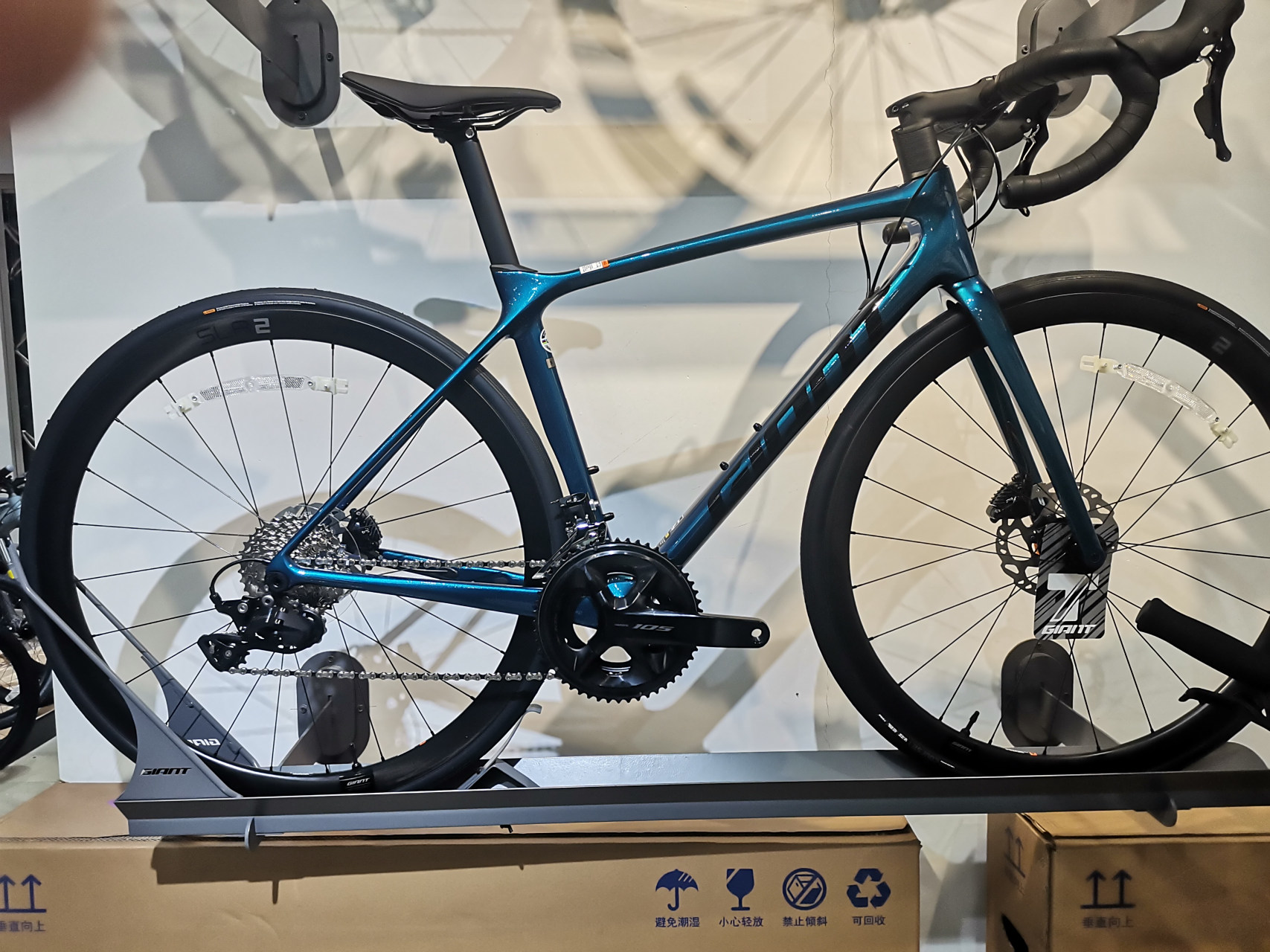 2024 tcr adv pro 2 disc  亮海蓝  到货 捷安特adv pro次顶级碳纤维