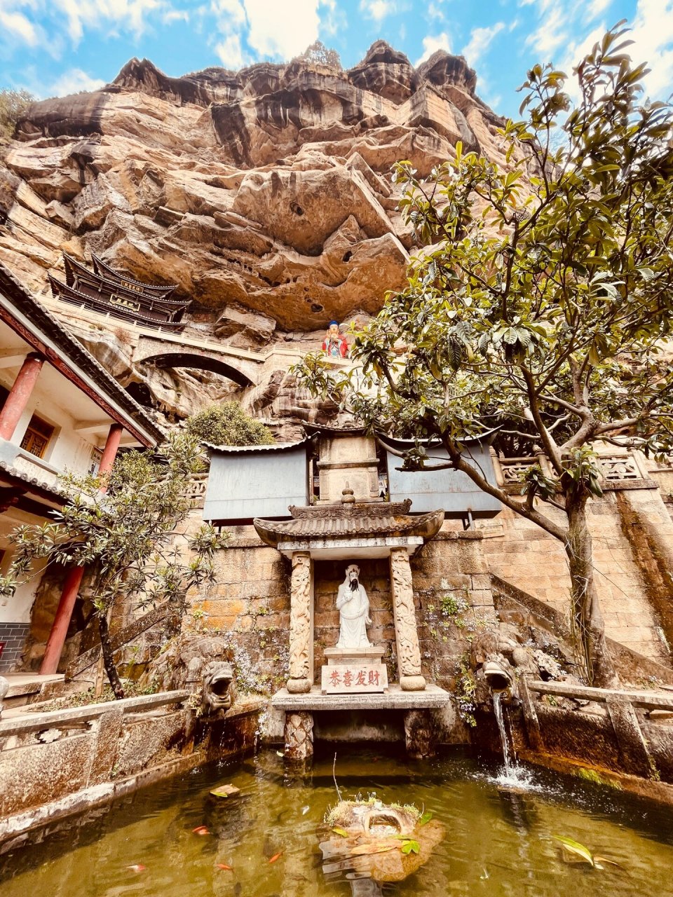 西南游216:大理剑川"石宝山三大寺"之宝相寺  :一个人一台车两万里八