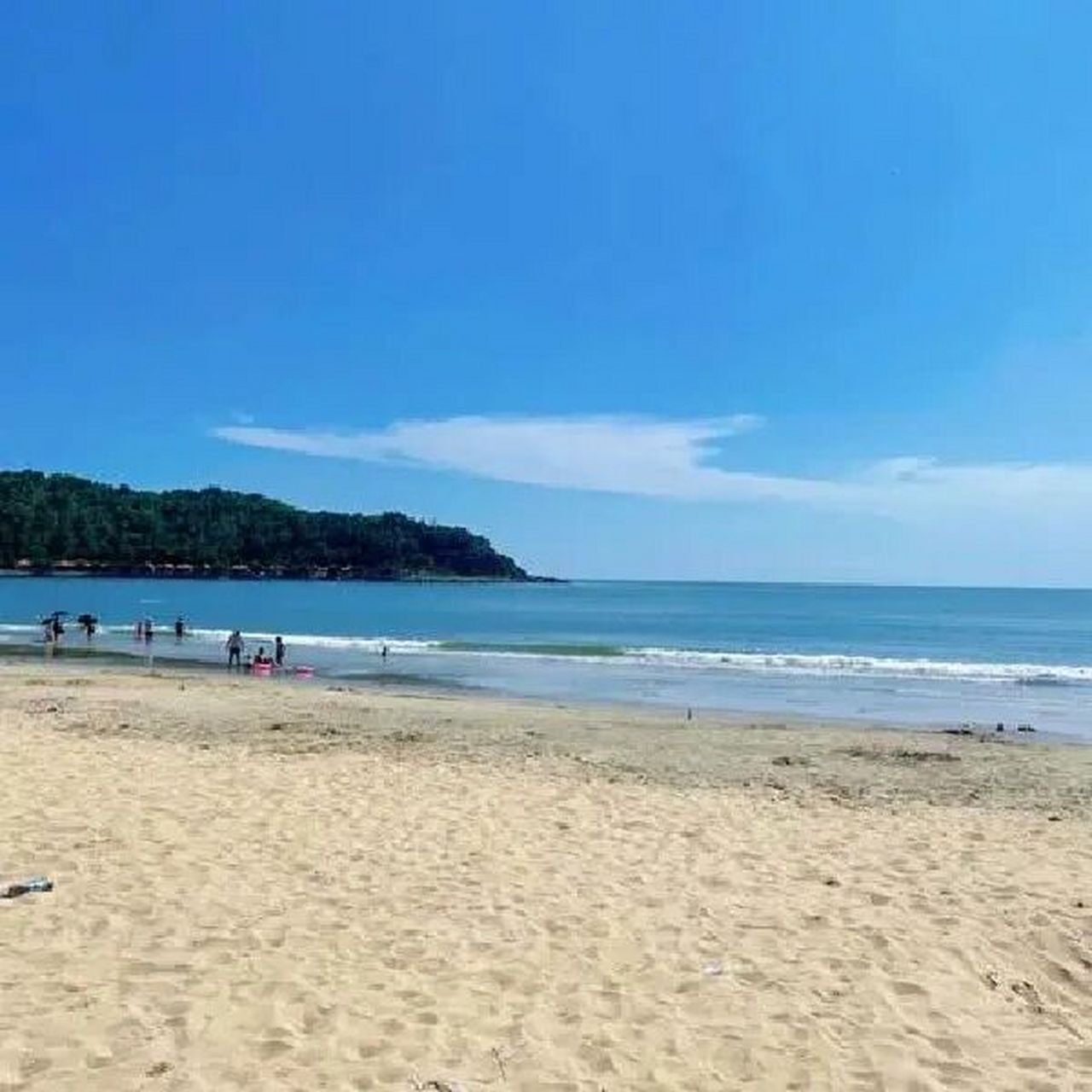 汕尾鲘门百安沙滩9215 百安海滩98一个绝美的私享海滩.