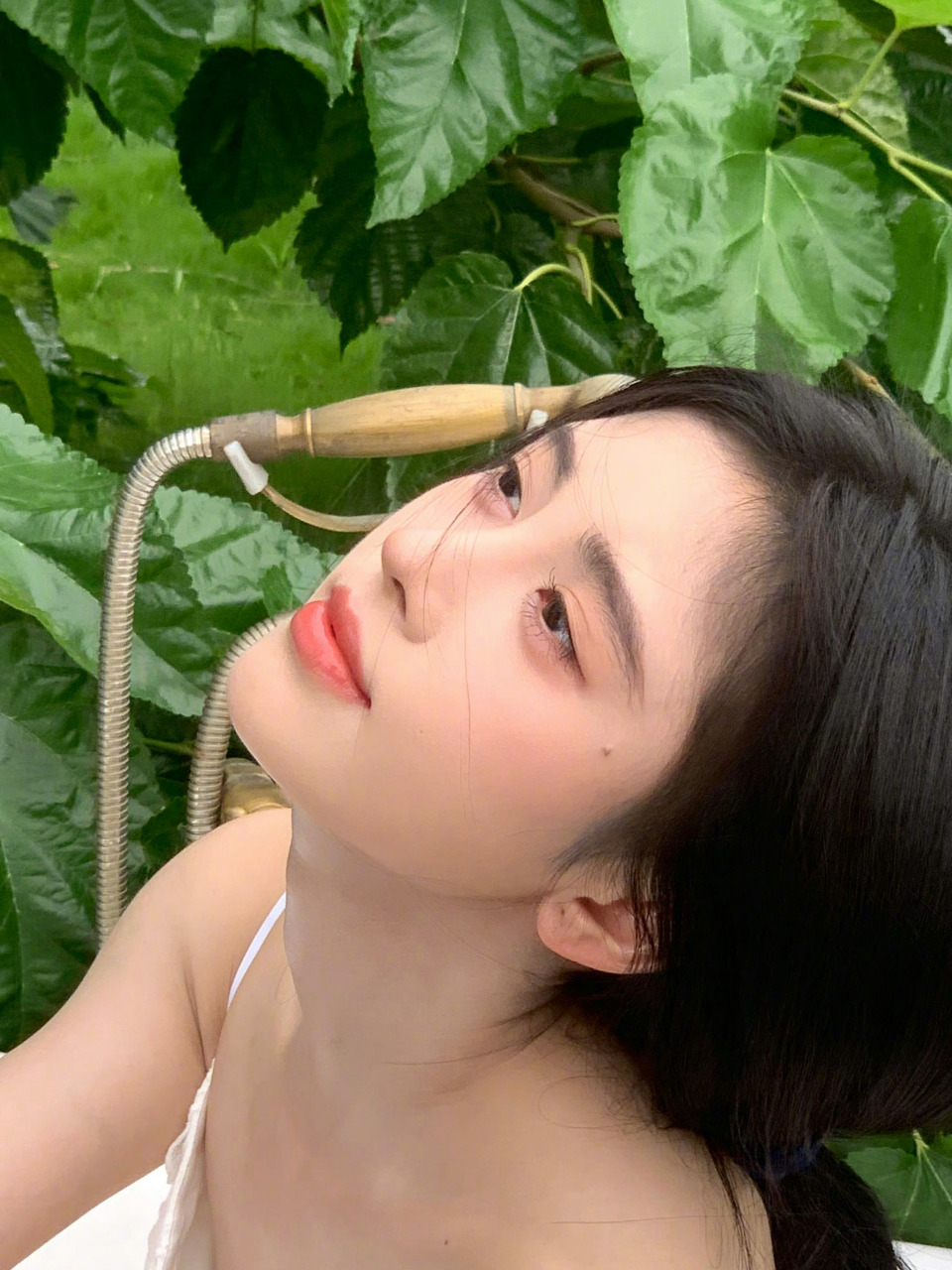 鞠婧祎是唯一纯白的茉莉花#  内娱营业神图不能没有鞠婧祎～她真岛妹