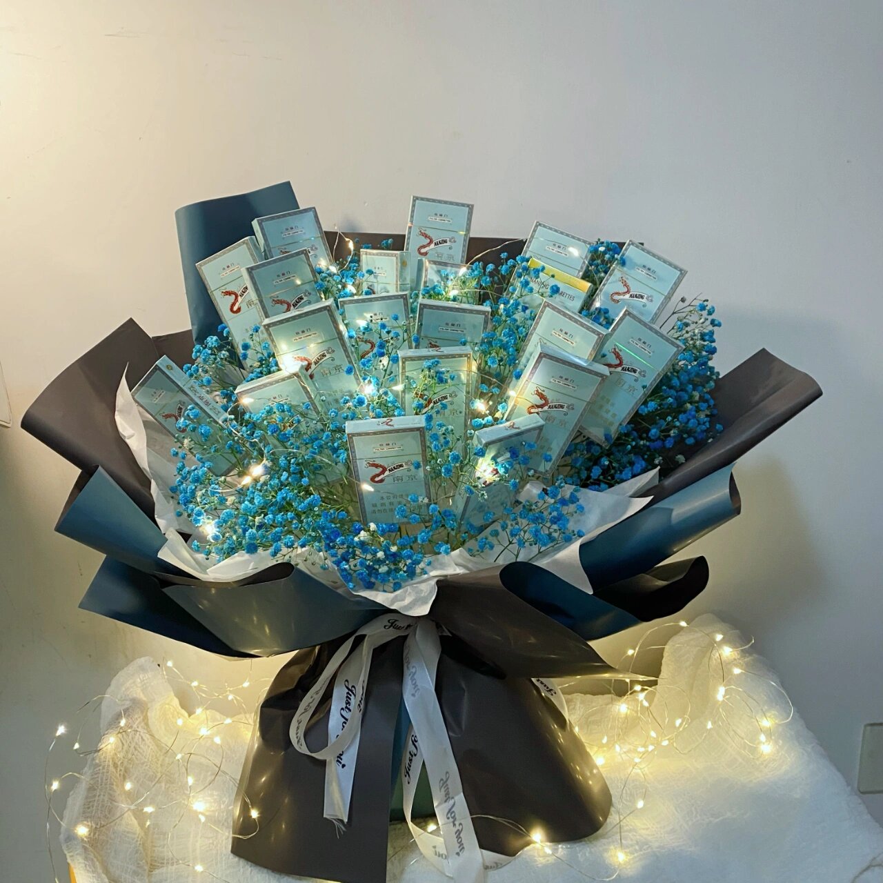 煊赫门满天星花束