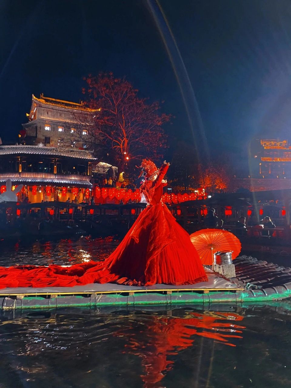 凤凰古城——沱江夜游99 凤凰古城景色美,夜景91更是美到炸99