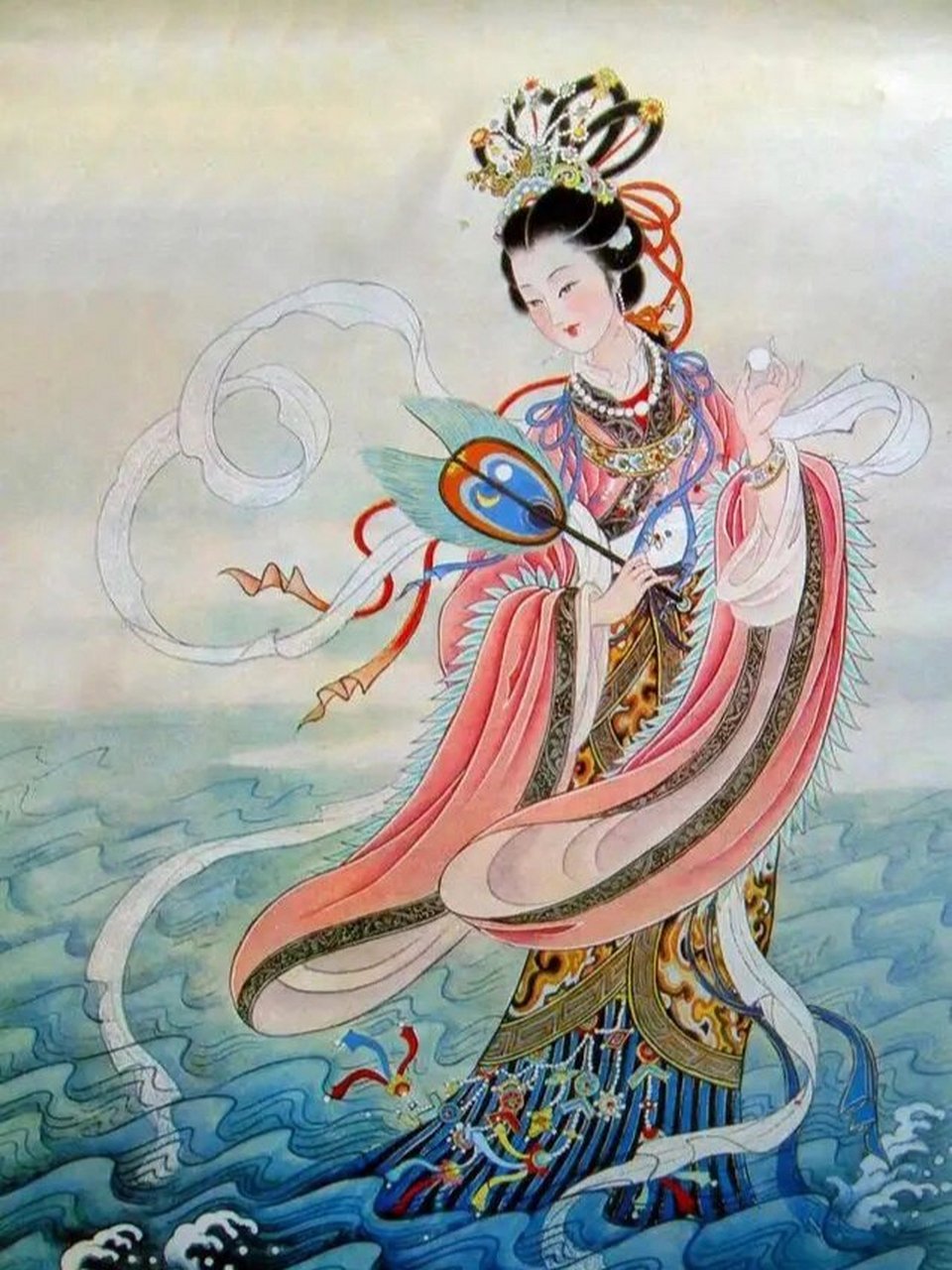 洛神 洛神即宓妃,是中国先秦神话中,司掌洛河的地方水神.