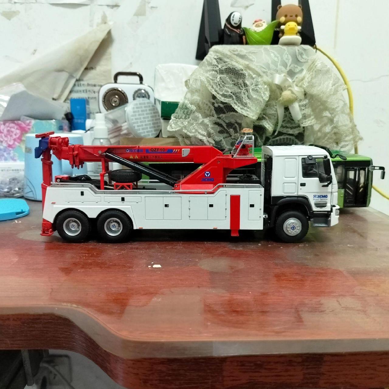 徐工 qzf10道路清障车模型,可玩性超高的一款模型,比例为1:35,车头