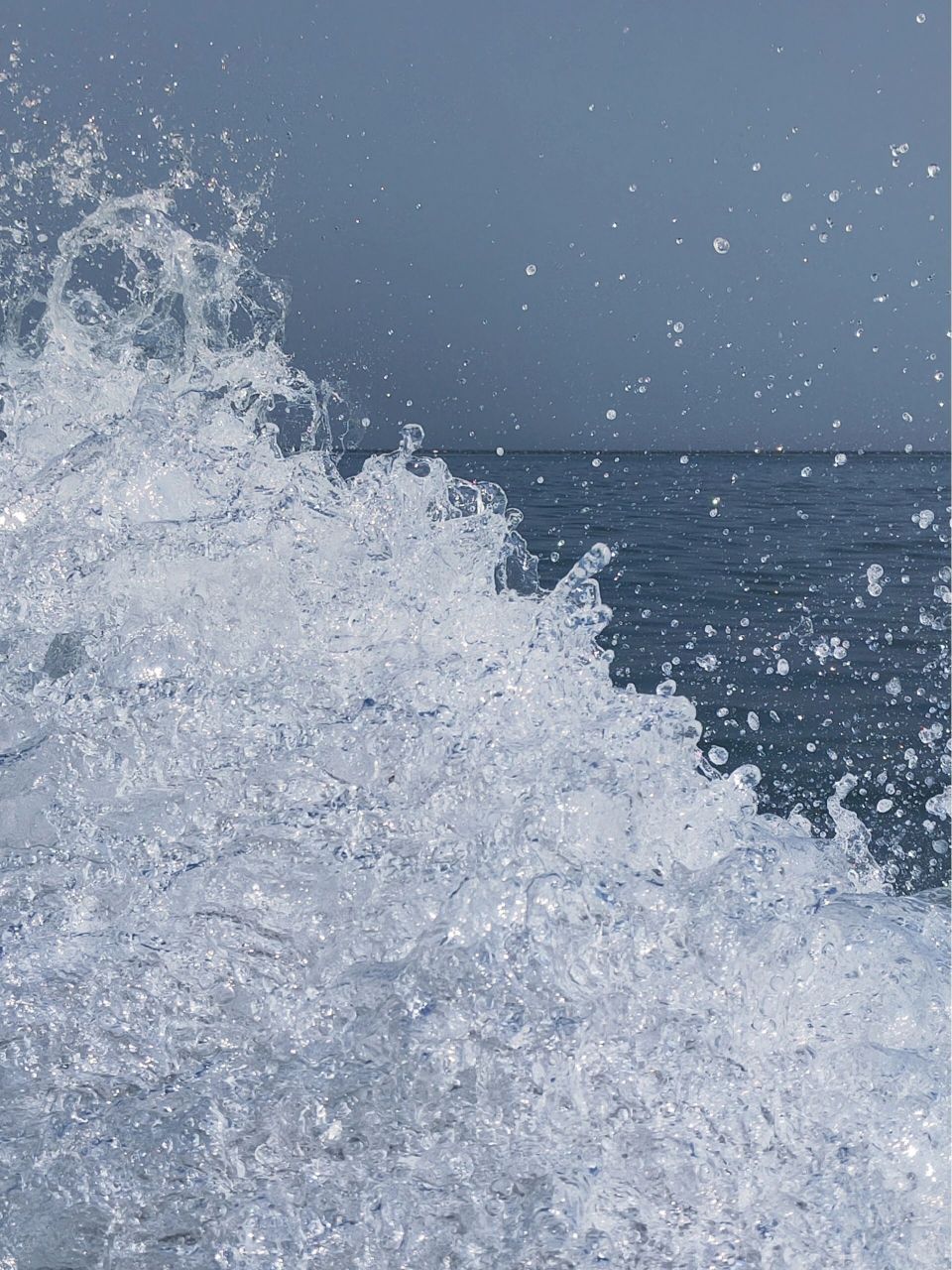 莆田平海嵌头黄金沙滩 平海嵌头黄金沙滩位于莆田市秀屿区平海镇嵌头