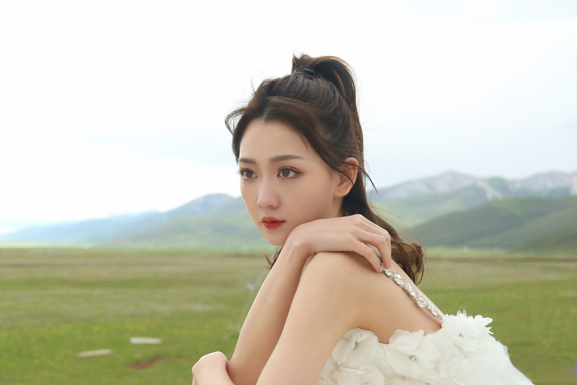 风马国际电影节##韩忠羽#  感谢受邀 大草原走红毯真的史上第一次!