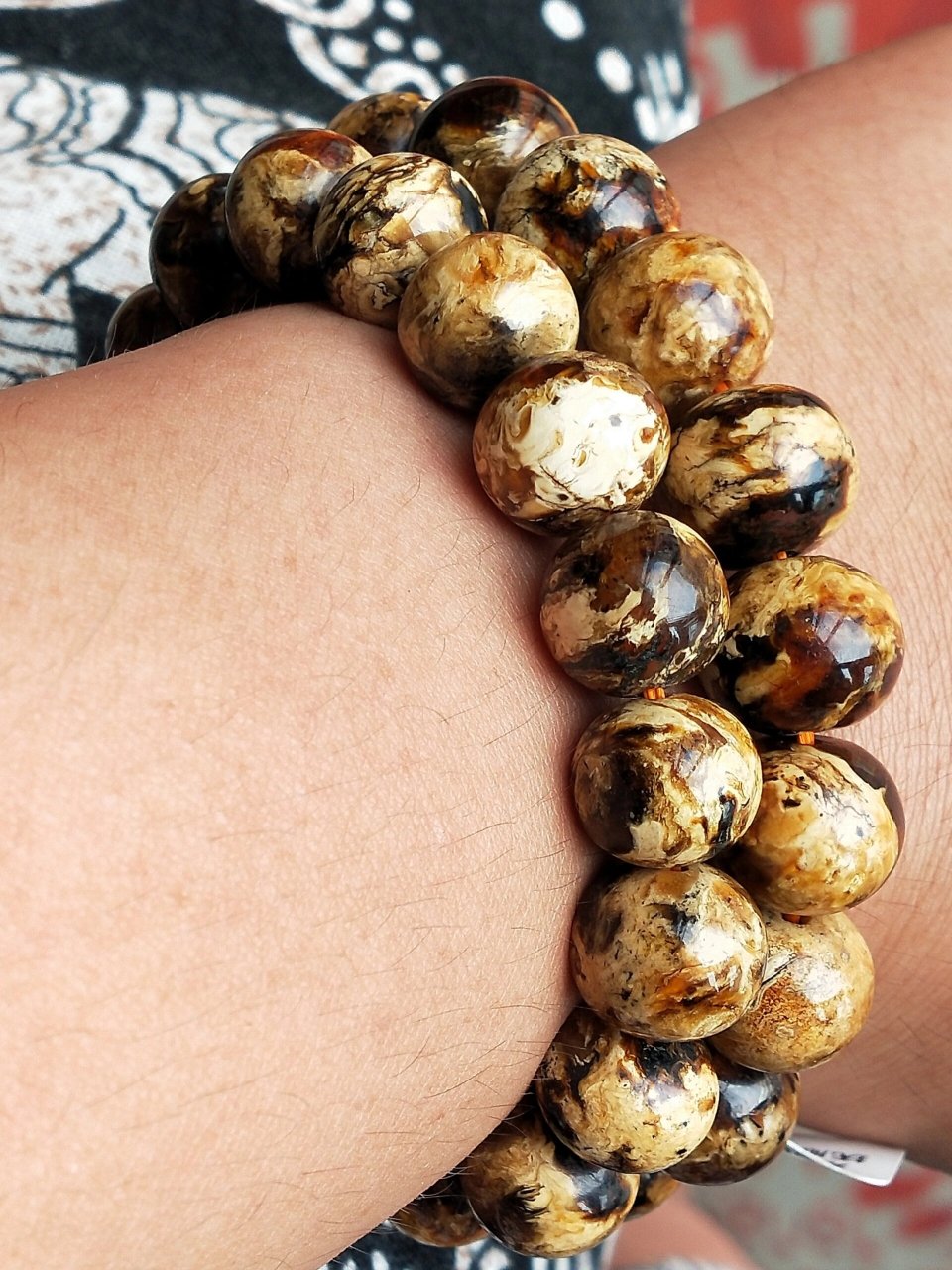 硬实力的 高货 抚顺琥珀 真的好