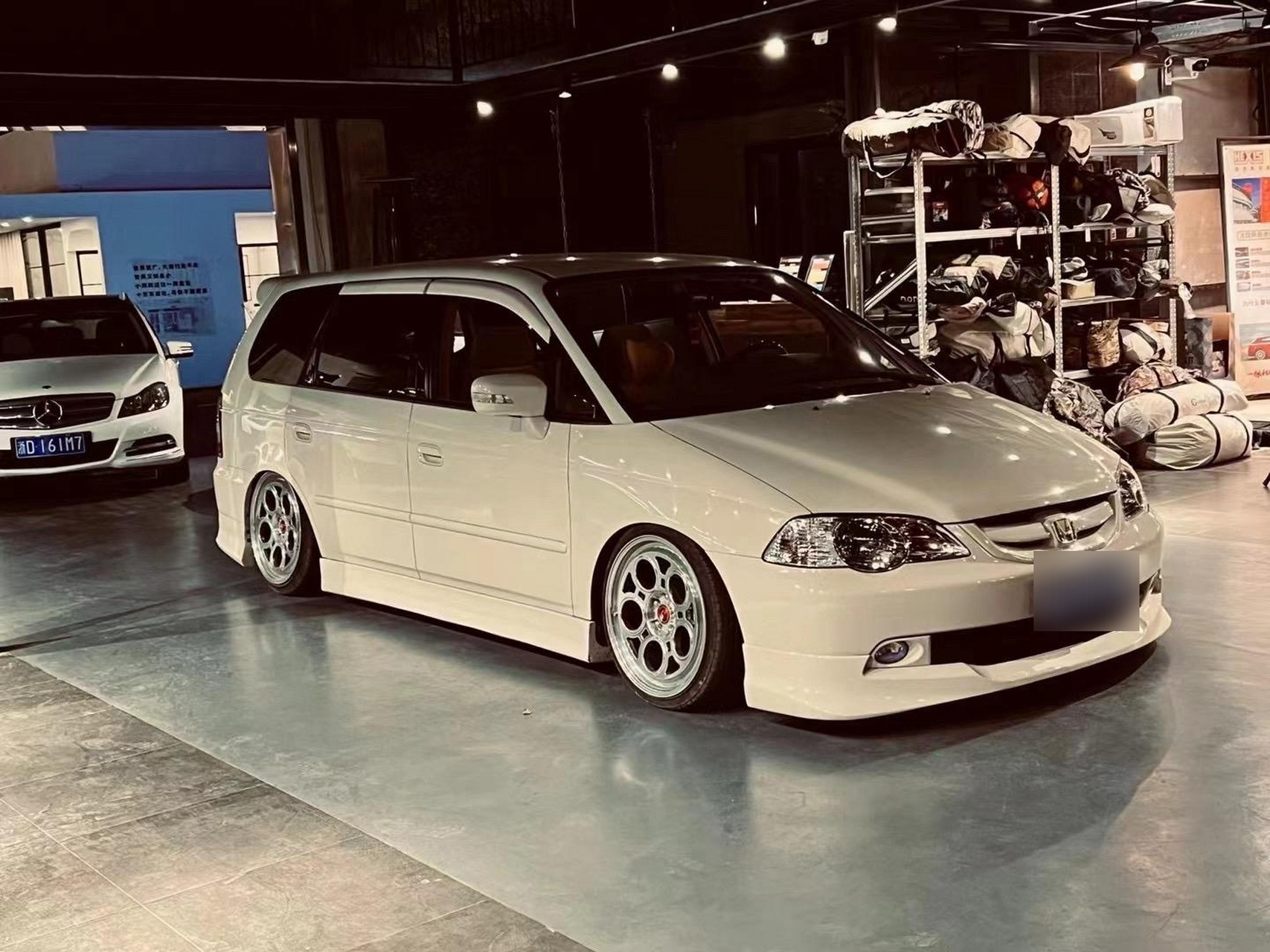 极品奥德赛ra6,升级改装日规套件,全网应该也没几个这样玩的吧.