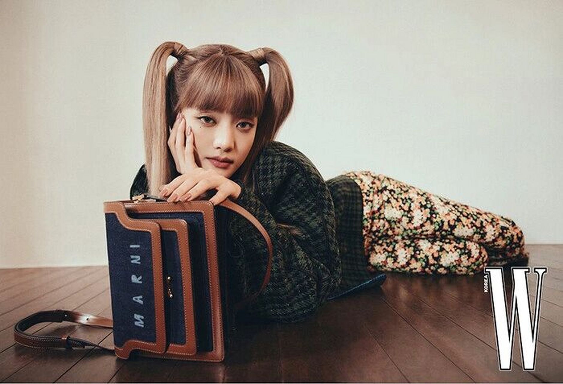 金发好米979969♀15gidle最新杂志画报公开