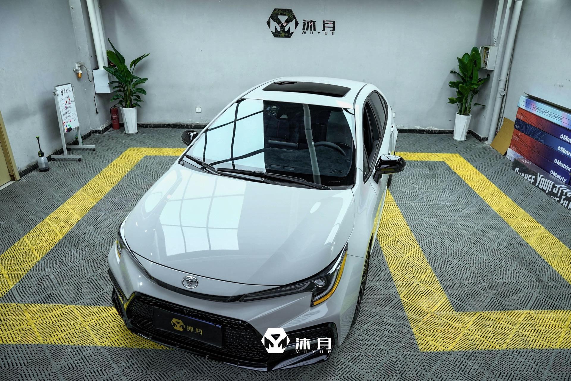 丰田雷凌改色贴膜高亮火山灰.