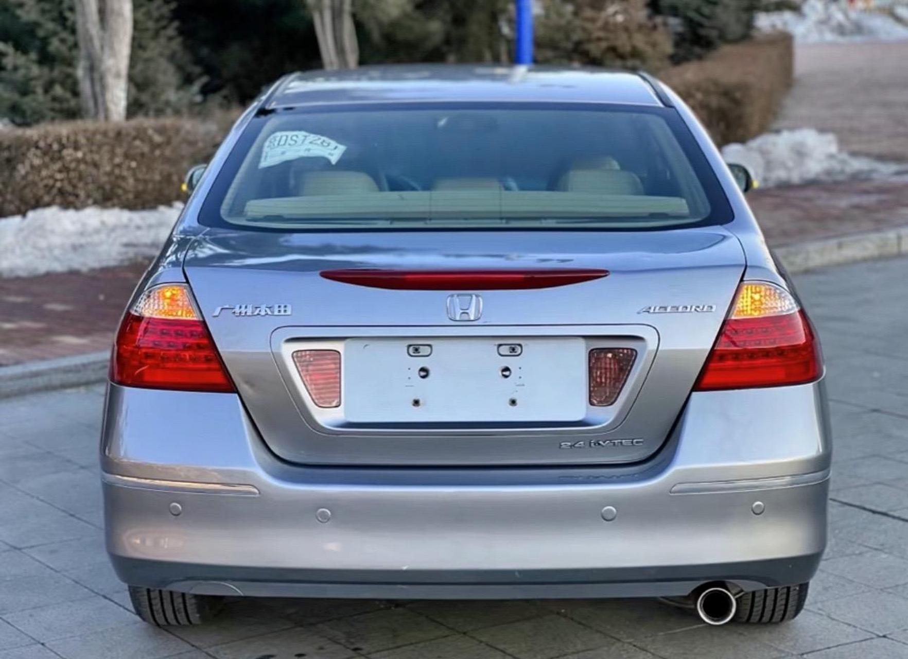 经典本田七代半雅阁,这个配置真的很少有,来自北京城的战斗灰