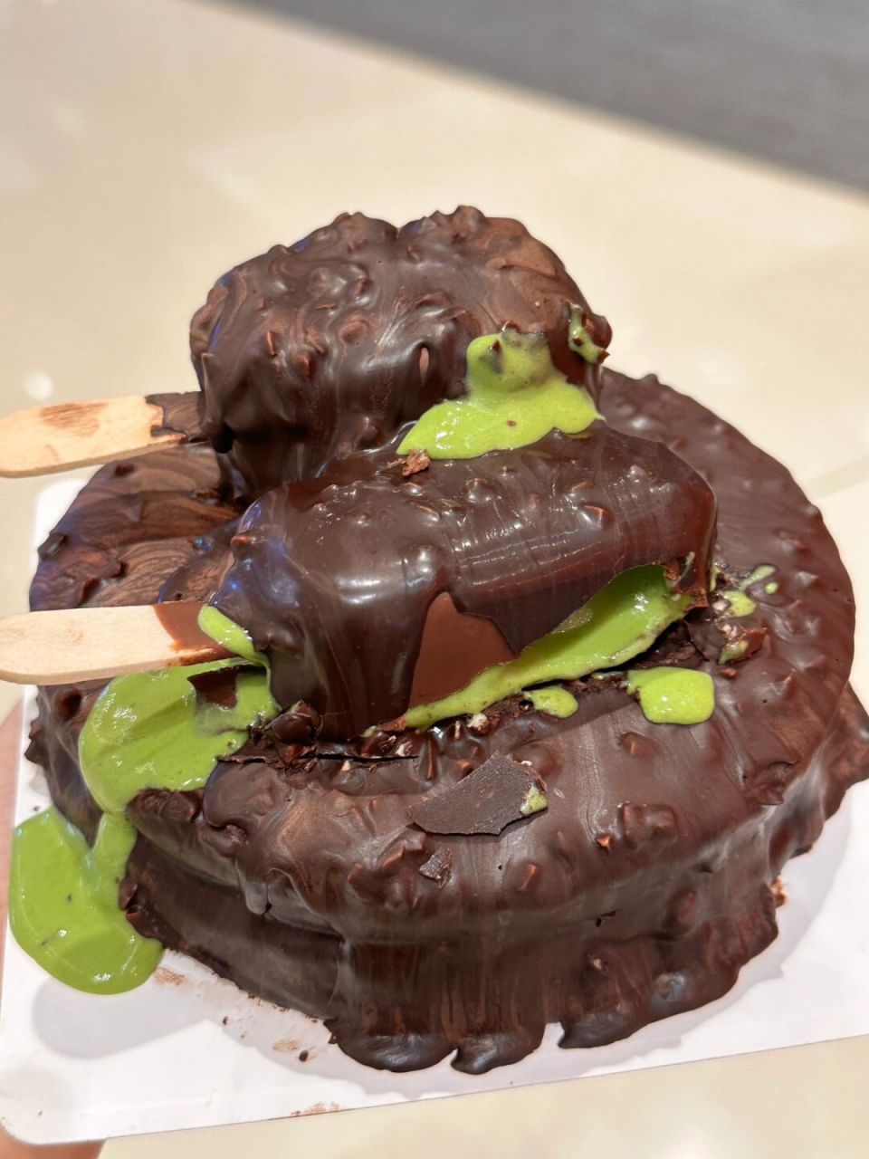 梦龙脆皮巧克力芝士蛋糕!谁能拒绝啊啊!