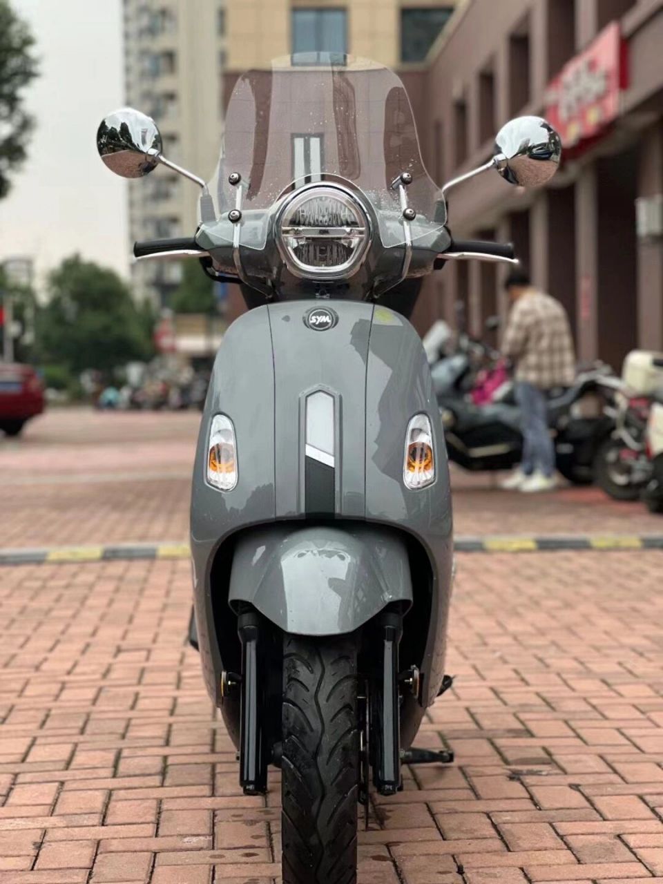 三阳飞度125 飞度4零售价14800abs元(cbs)12980元