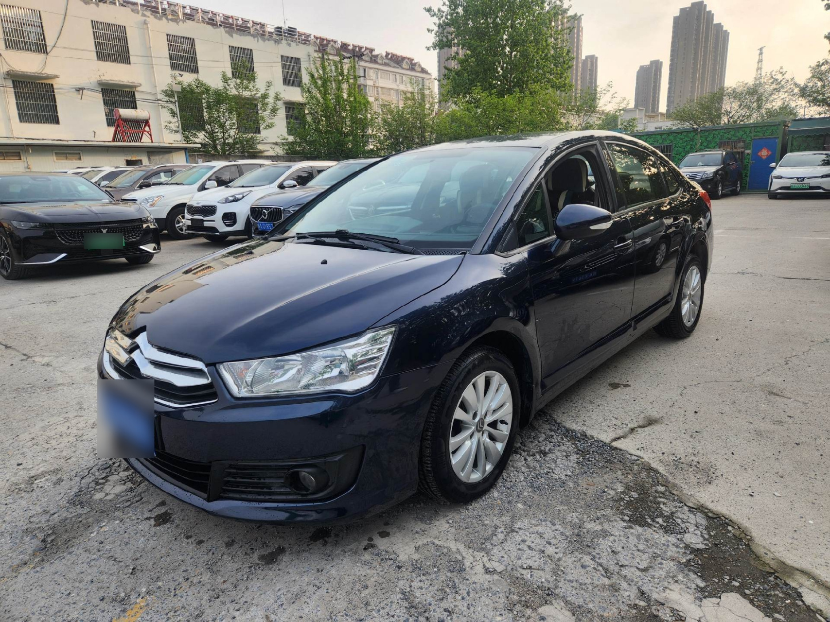 2013年雪铁龙世嘉,1.6手动挡,行驶7万多公里,价格便宜1.38万