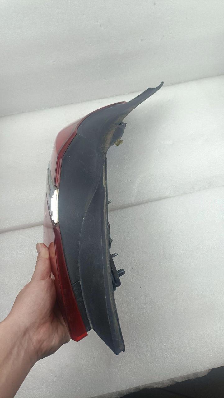 别克君威尾灯原厂拆车左外侧.330包邮
