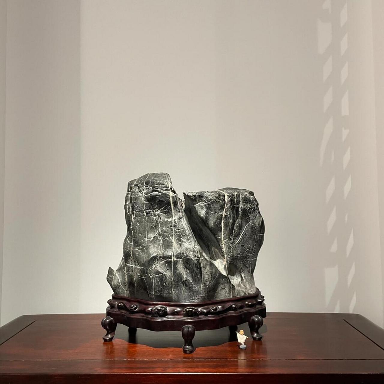 这款灵璧文人石案头山形石,绝对是你的不二之选!