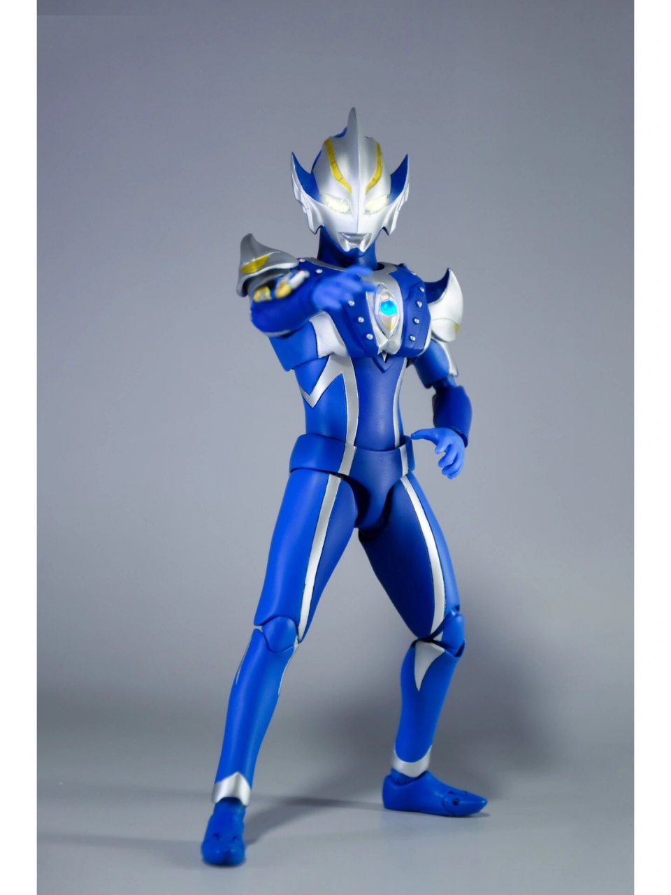 h.figurats 希卡利奥特曼 万代不出?自己造!手工高手在民间!