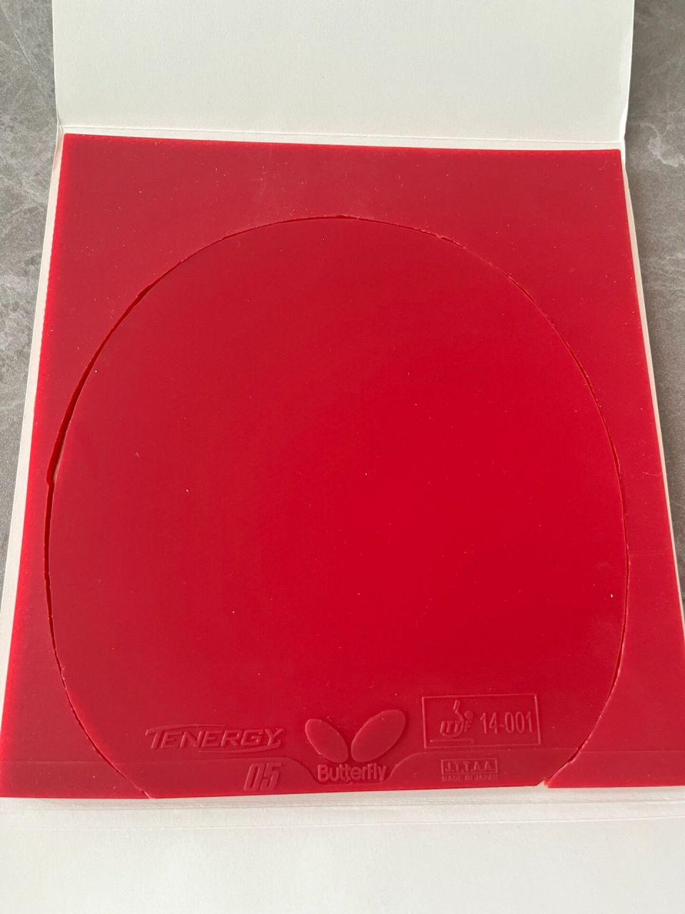 试打蝴蝶t05,未刮码,粉丝价299 胶面很新,边角料和包装都在.