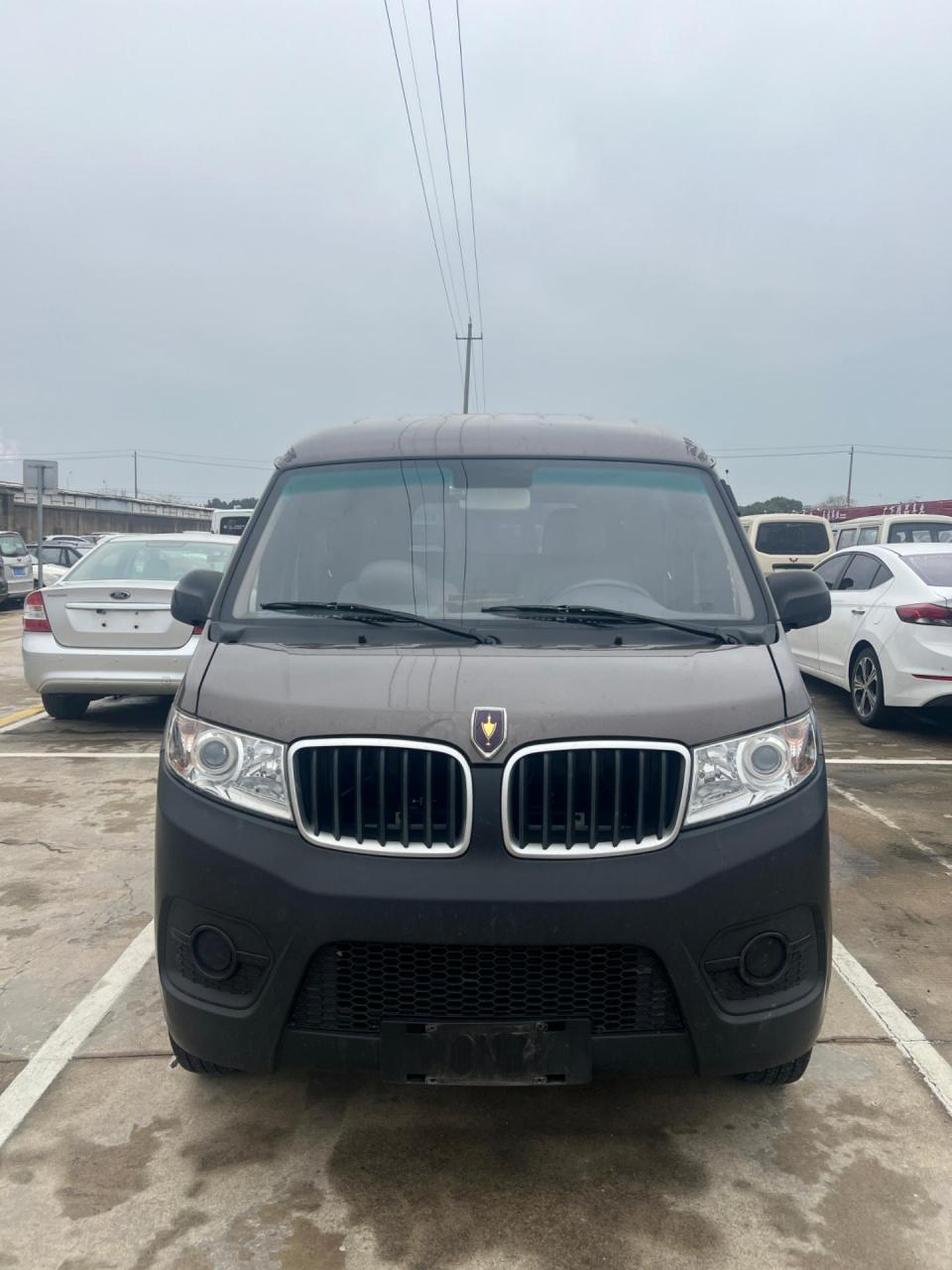 手动五座金杯面包车