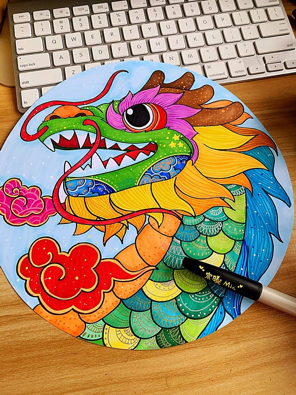 儿童绘画课程内容设计—《龙抬头》 元宵节画了一只抬起的龙头 年就要