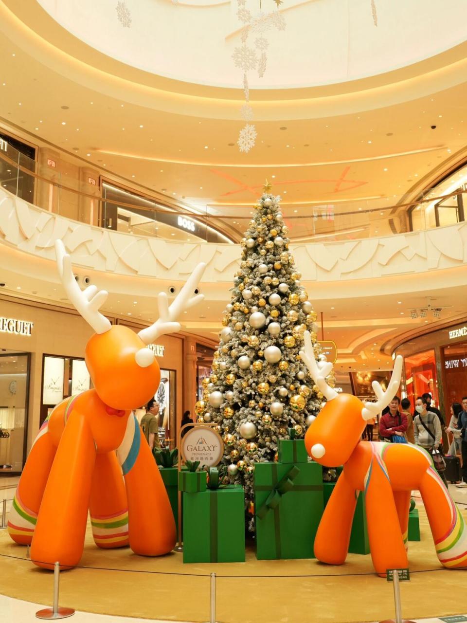 ✨ 澳门🇲🇴满大街都浓浓的圣诞节气氛🎅 总结了几个非常出片