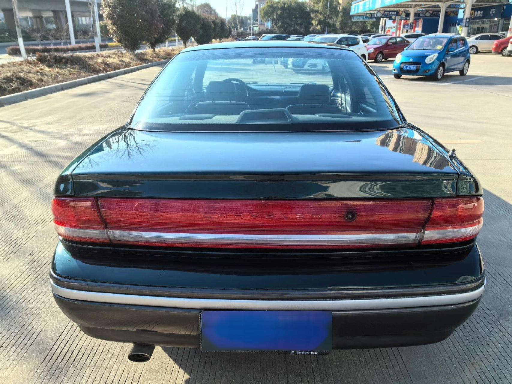 94年上牌克莱斯勒君王,全中国有路权能过户的很少见