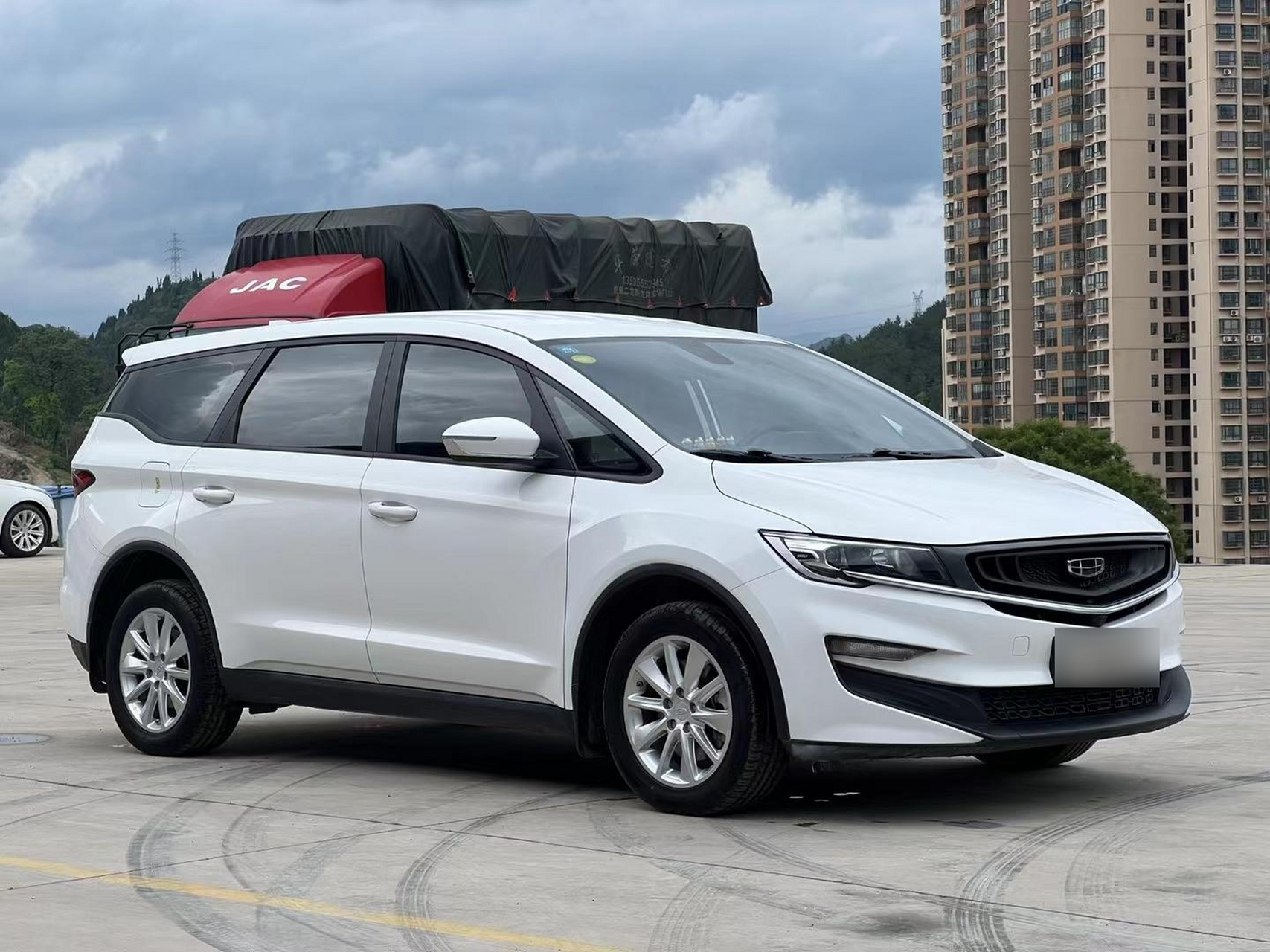 吉利汽车mpv7座车型图片