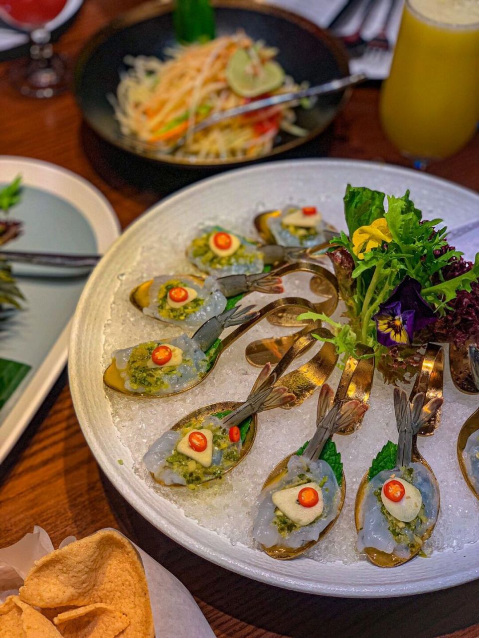 08泰式冻腌生虾 生腌一直是我的最爱呀 所以这道菜我必点嘻嘻 虾肉