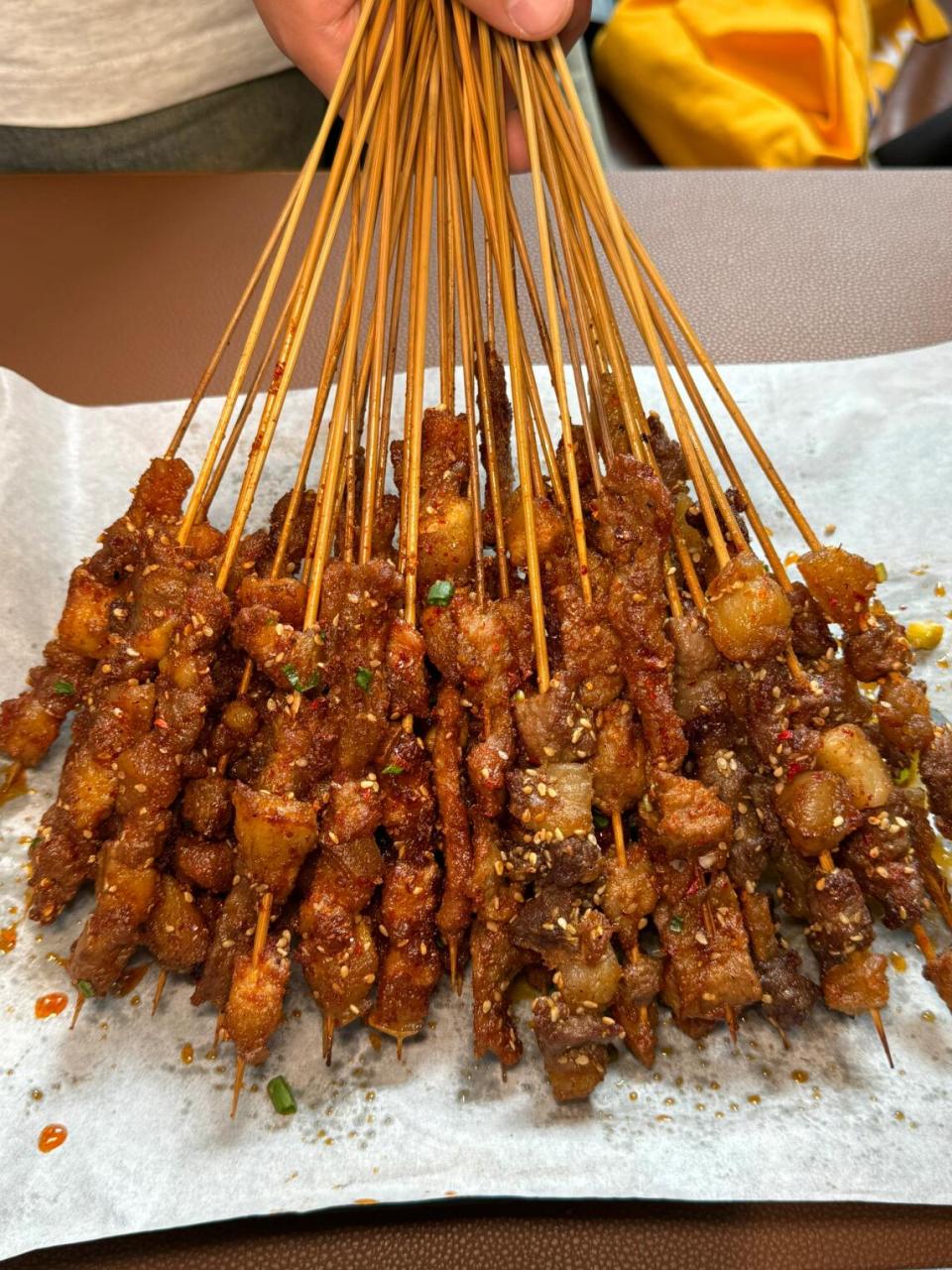 夜宵好去处# #烤串# #烧烤# #撸串# #氛围感餐厅# #成都旅游# #成都