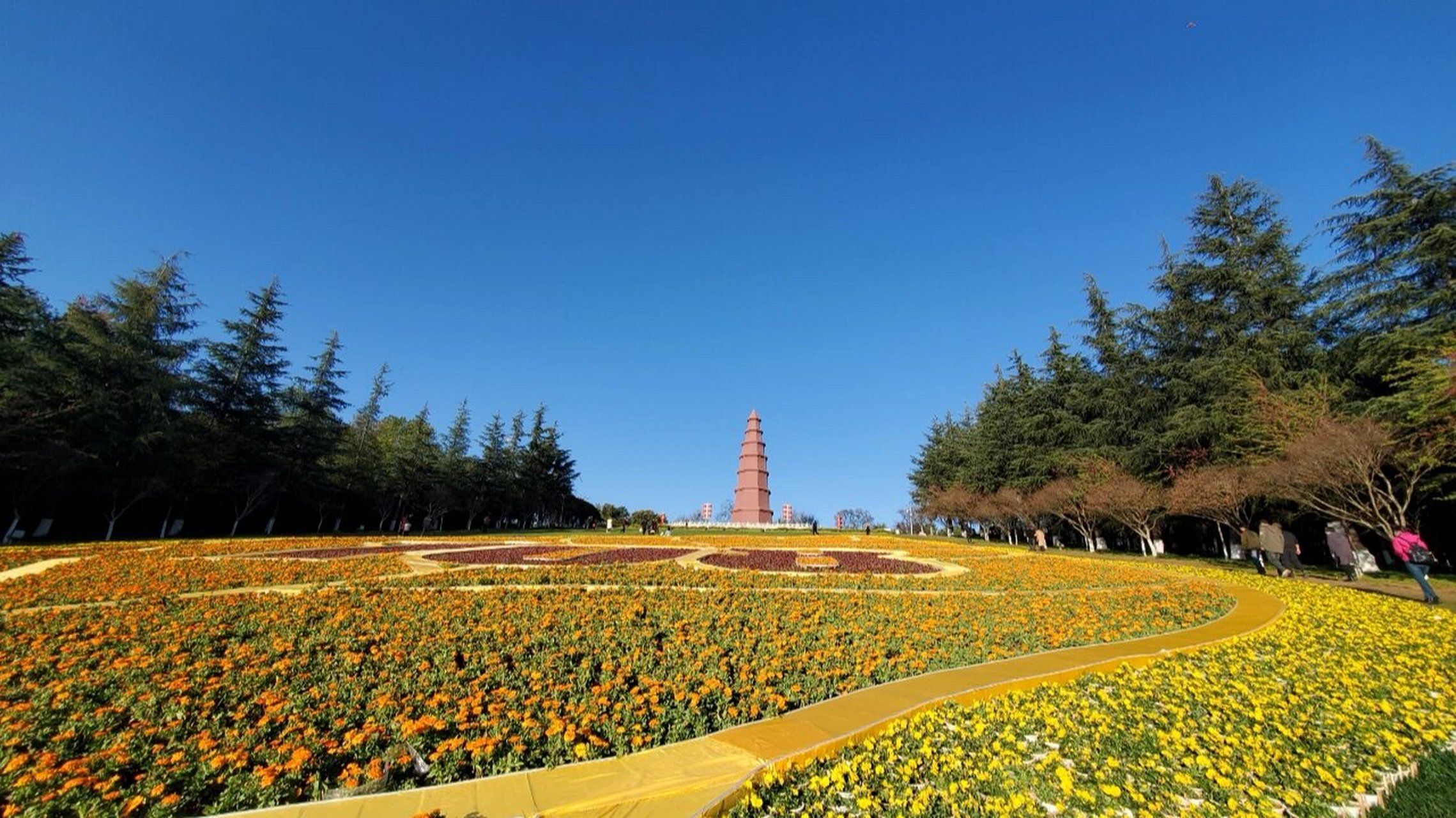 红塔山风景图片