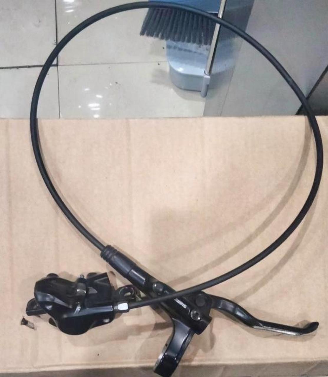 无漏油等问题,刹车也是新的用了半个月都没有