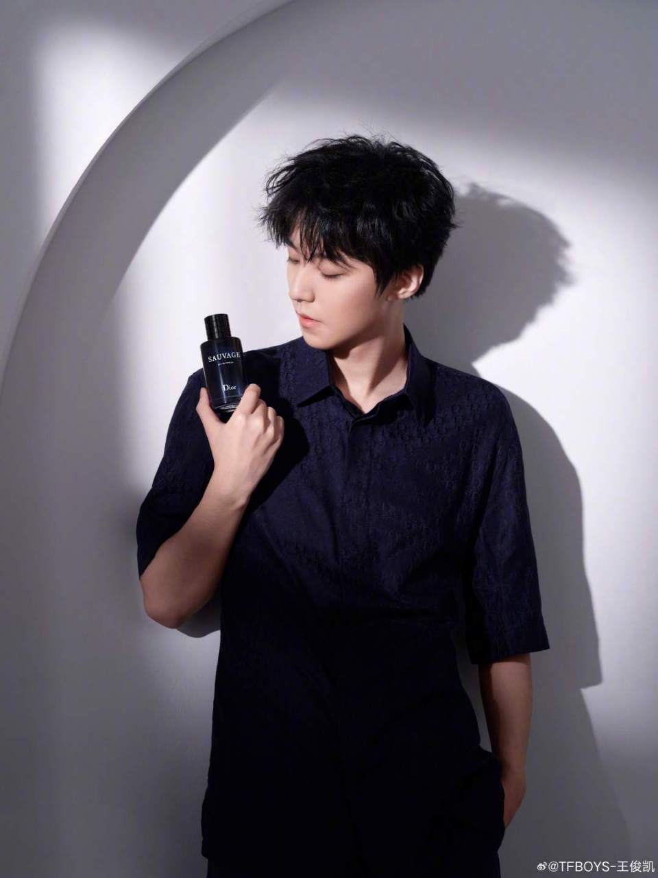 lifestylehunter#@王俊凯小卷毛 @王俊凯 最新广告大片公开,小卷毛