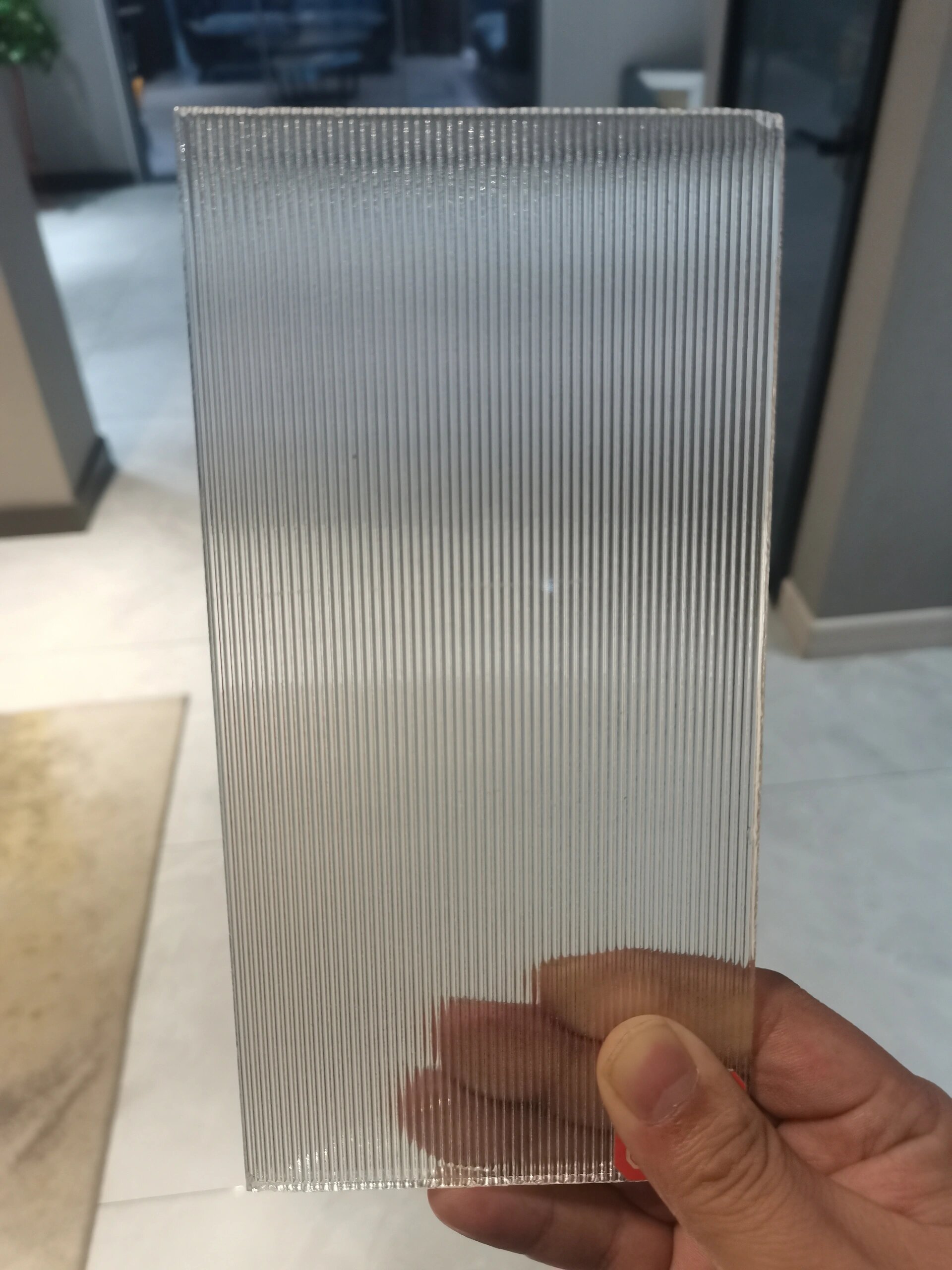 超白小灯芯玻璃门