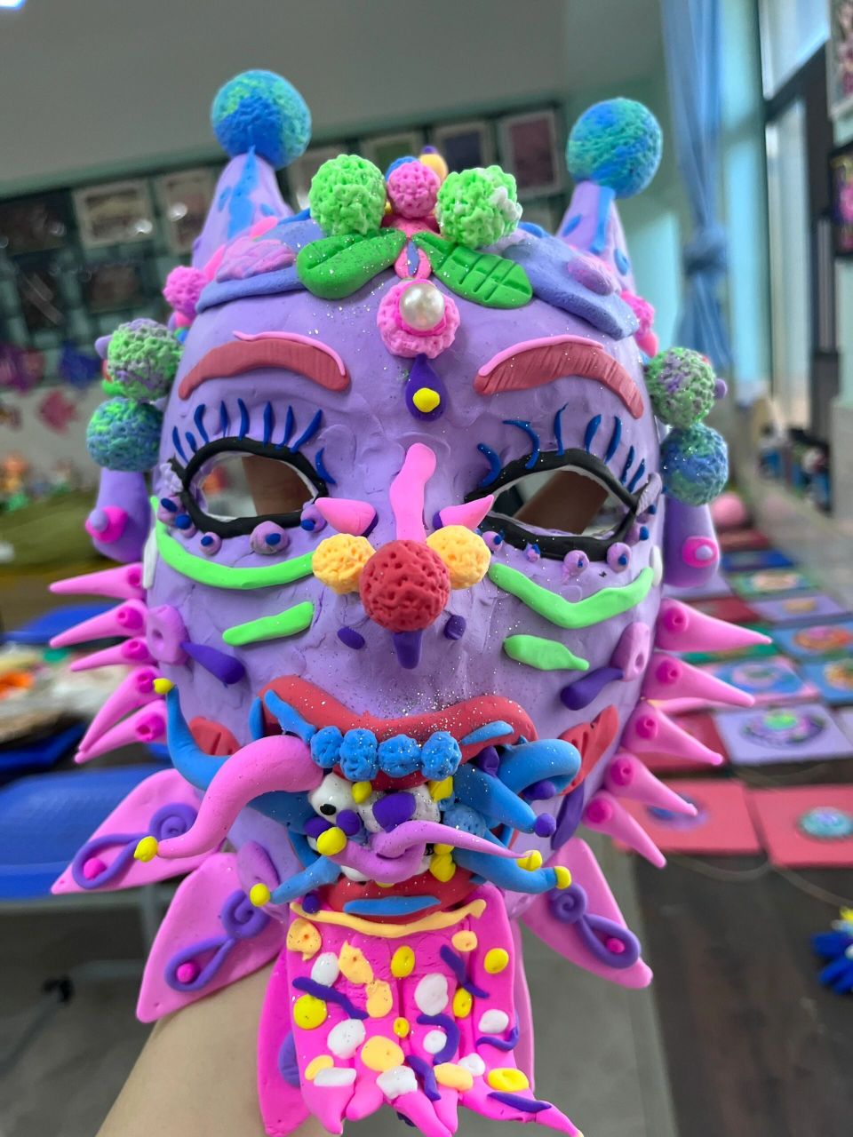 我是粘土吖——傩戏面具~造型各异~ 啧啧啧~学生真的好厉害哟