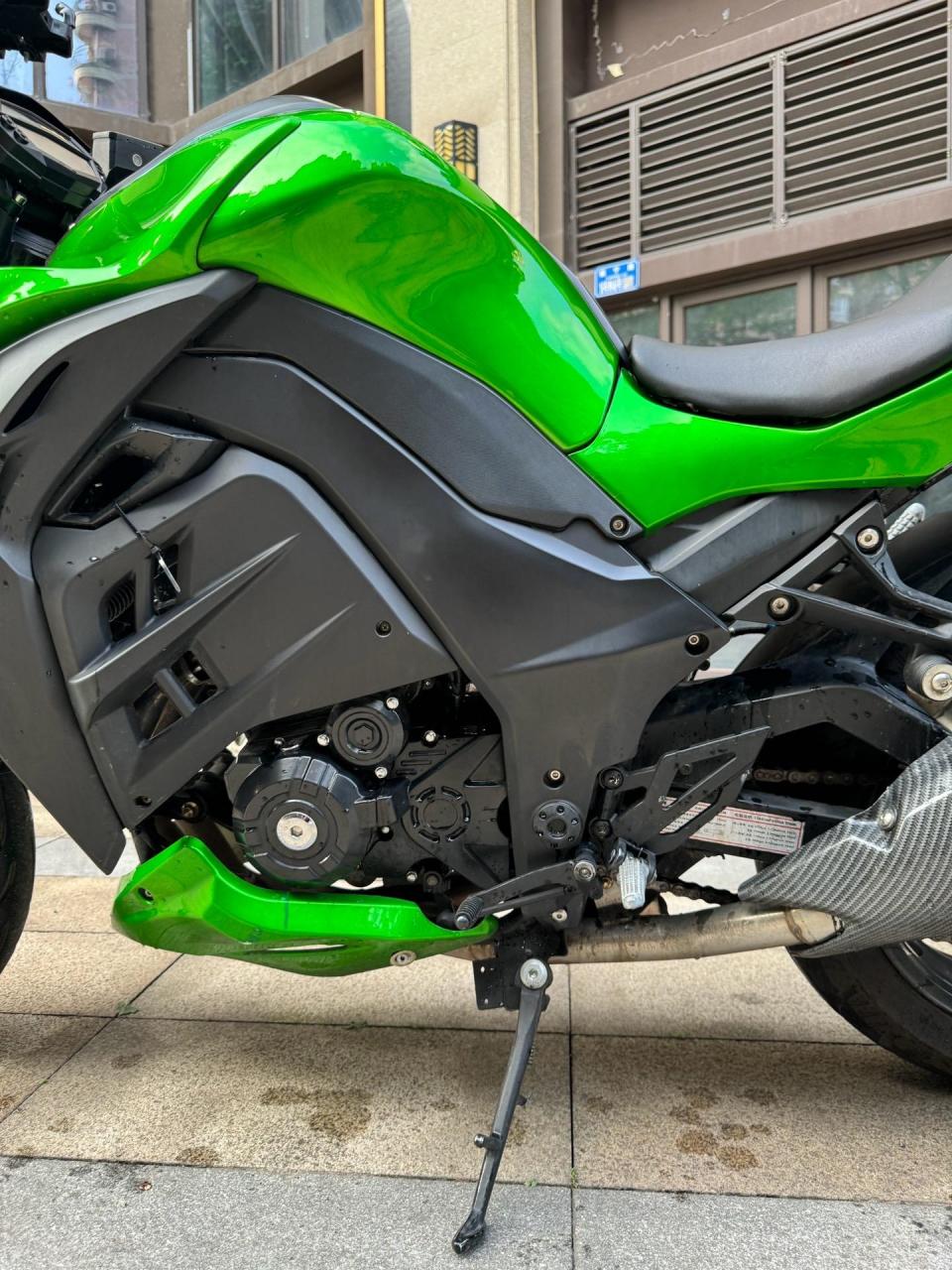 21年大力神n19,国产大蟒蛇双缸400cc,声浪无敌,安全行驶四千公里无倒