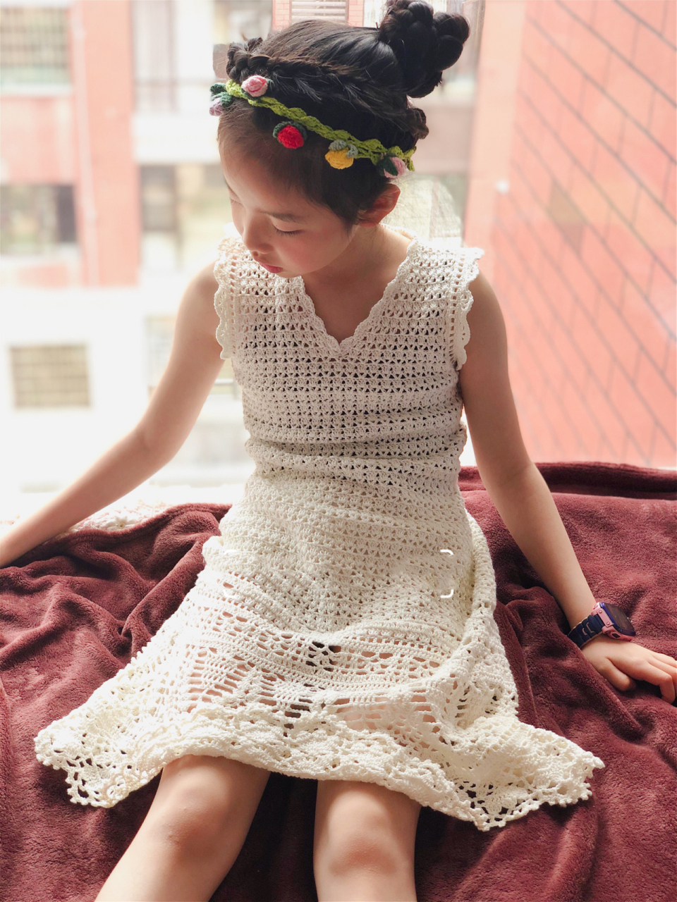 钩针仙女范v领儿童修身连衣裙(附图解77编织) 裙子是参考2018年alin