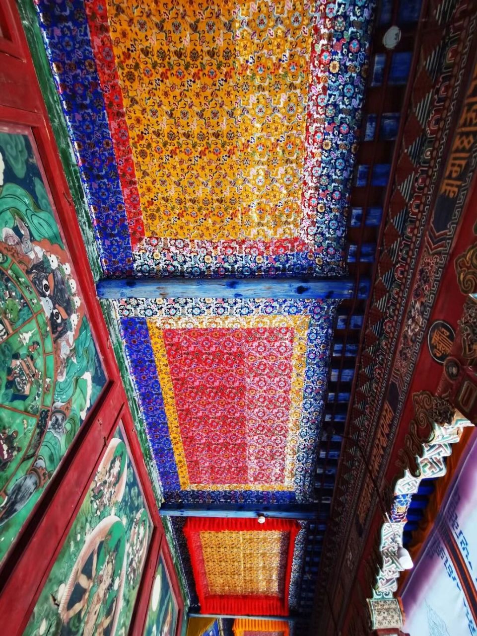 怀着纯净的心灵来到塔尔寺 自己买了高德上面的旅游景点讲解,,一般