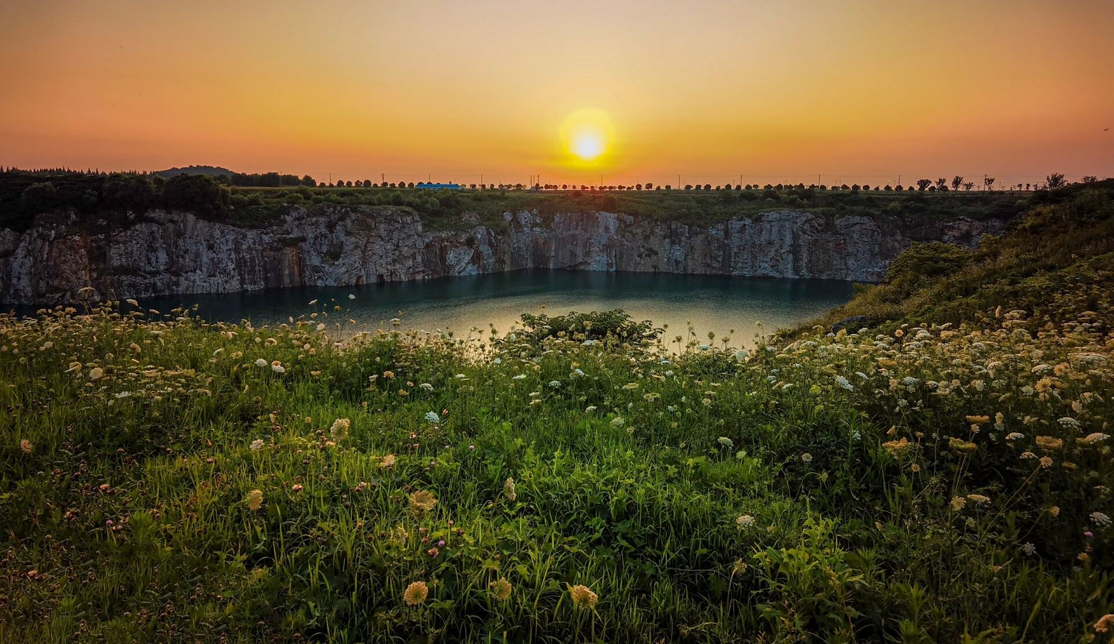 全国最美乡村—金坛柚山 柚山村位于金坛市东南部的儒林镇柚山村,是