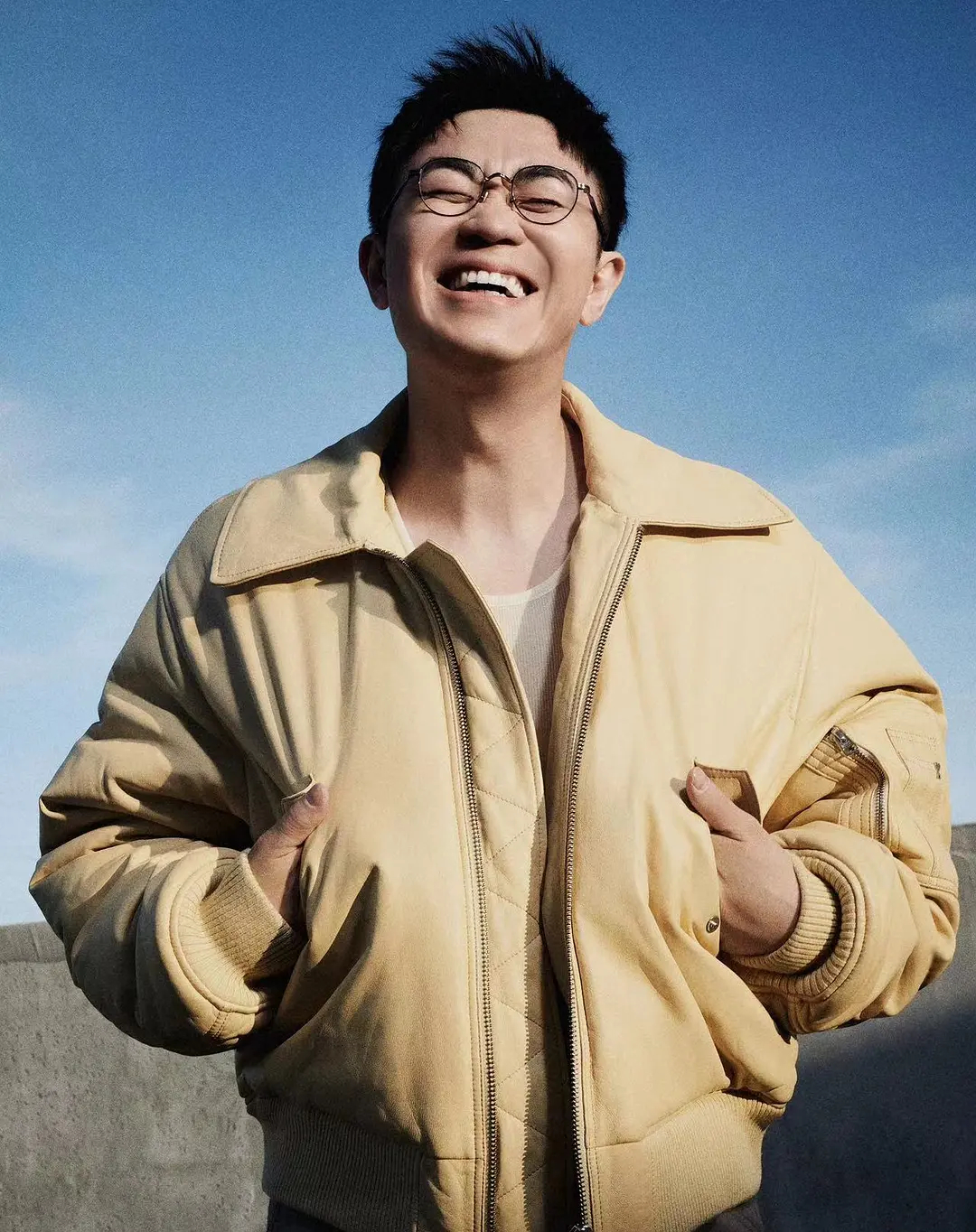 暑期档已开启# 导演,演员大鹏董成鹏 暑期档将有两部新片与观众见面
