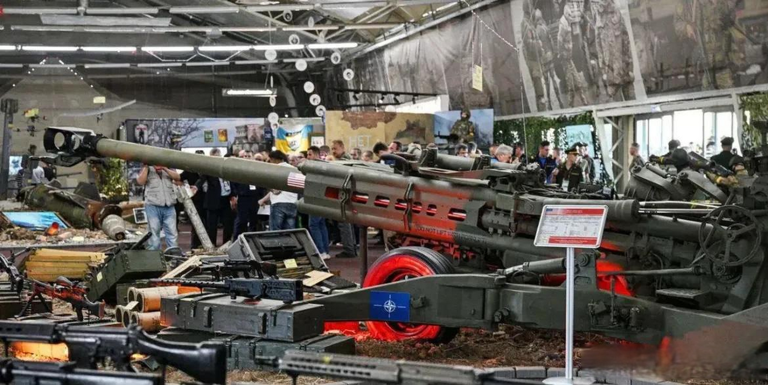 俄军展出战利品, 多种武器崭新可用,  俄罗斯当地人拍摄的,在莫斯科