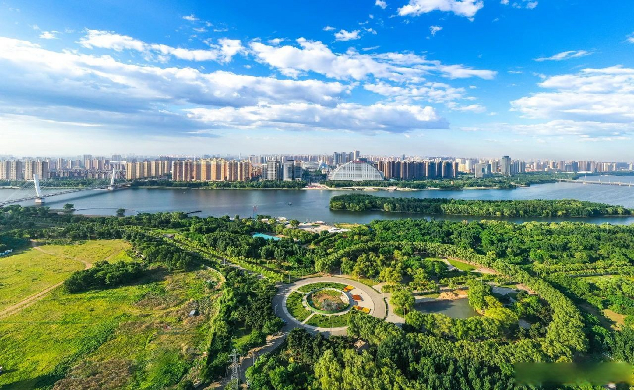 新时代六地辽宁杠杠滴##有一种美好叫辽宁# 沈阳浑河北岸五里河公园