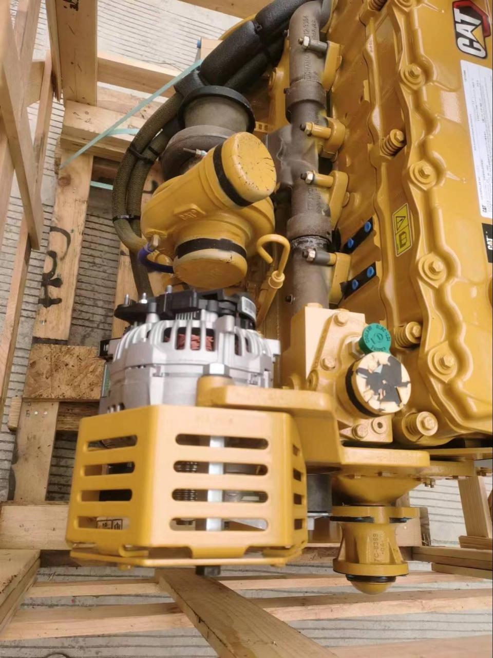 全新卡特c7发动机