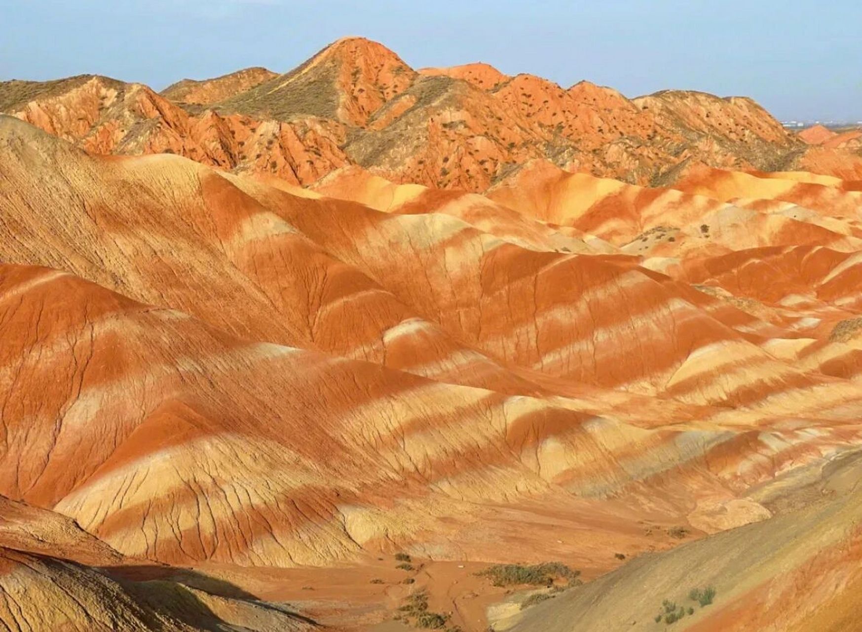 详解——七彩丹霞篇 99张掖七彩丹霞旅游景区位于甘肃省张掖市临泽