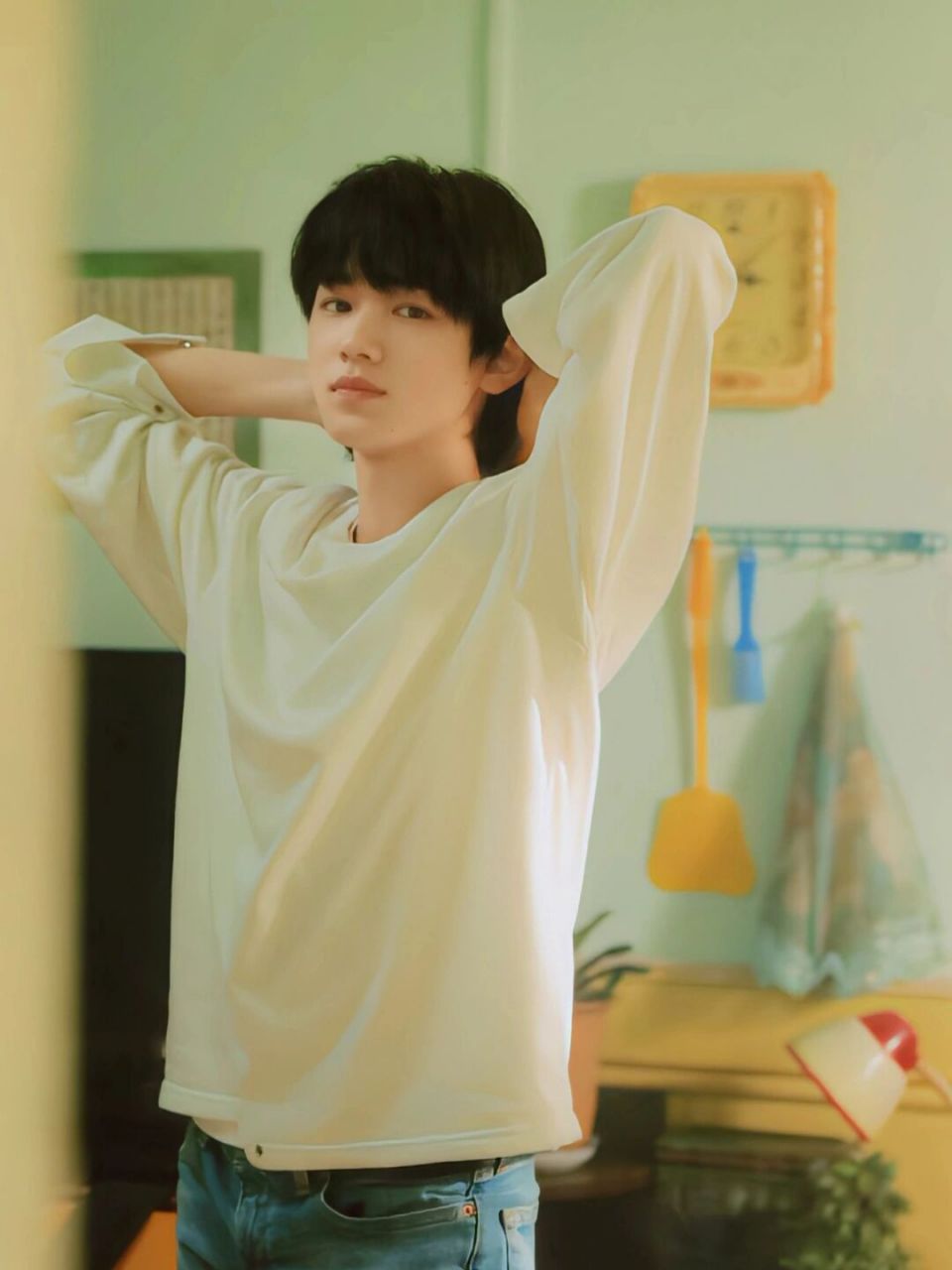 芽芽背景图| get亚轩帅气壁纸78         "树立树立顶天立地"(图源