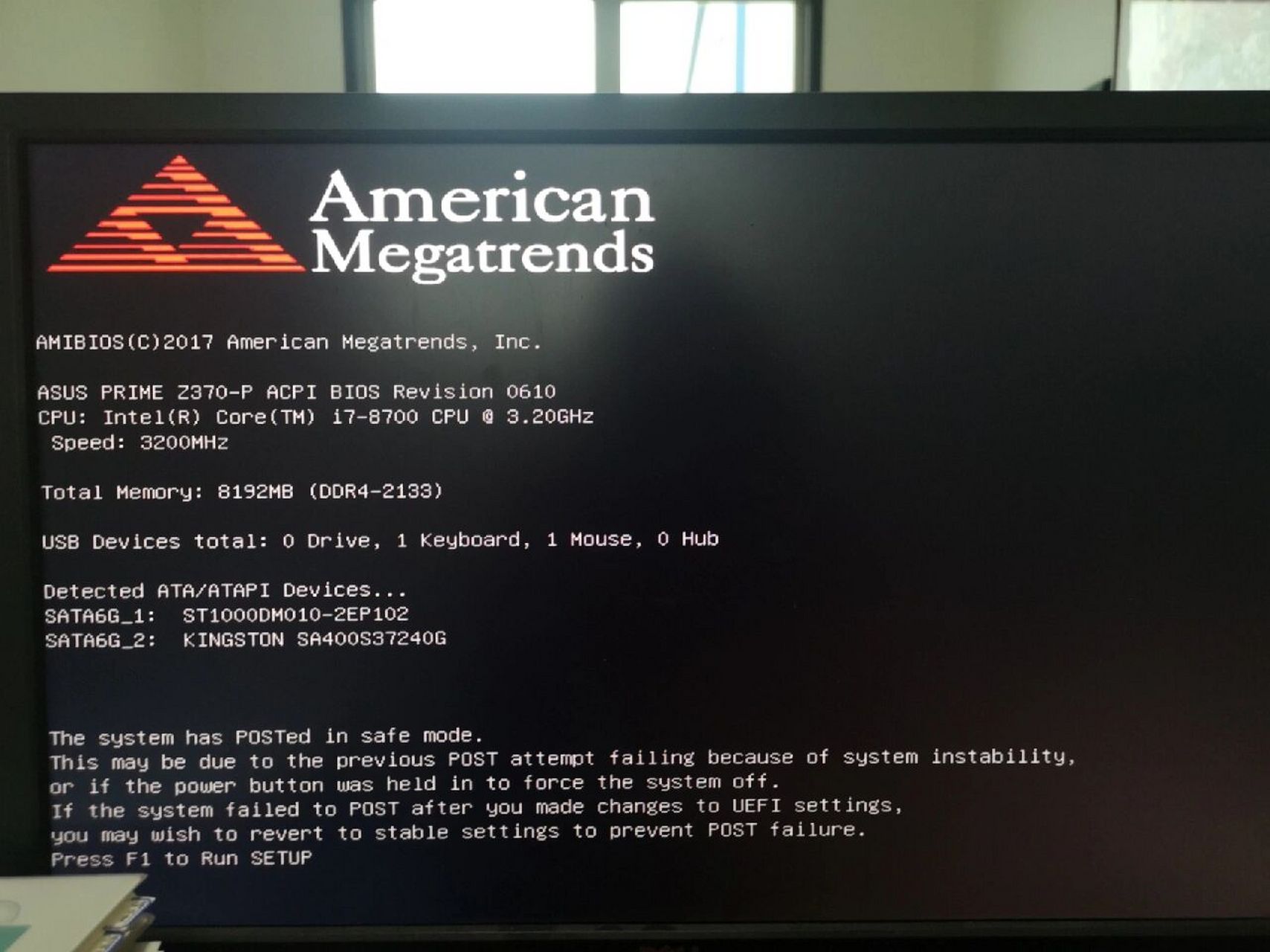 电脑正常使用中突然变成图一   电脑正常使用中突然变成图一,我强制