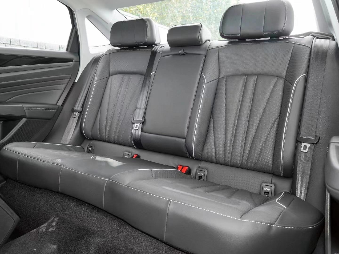 前后雷达,倒车影像,自适应巡航,帕萨特330气囊位置图04年帕萨特后排