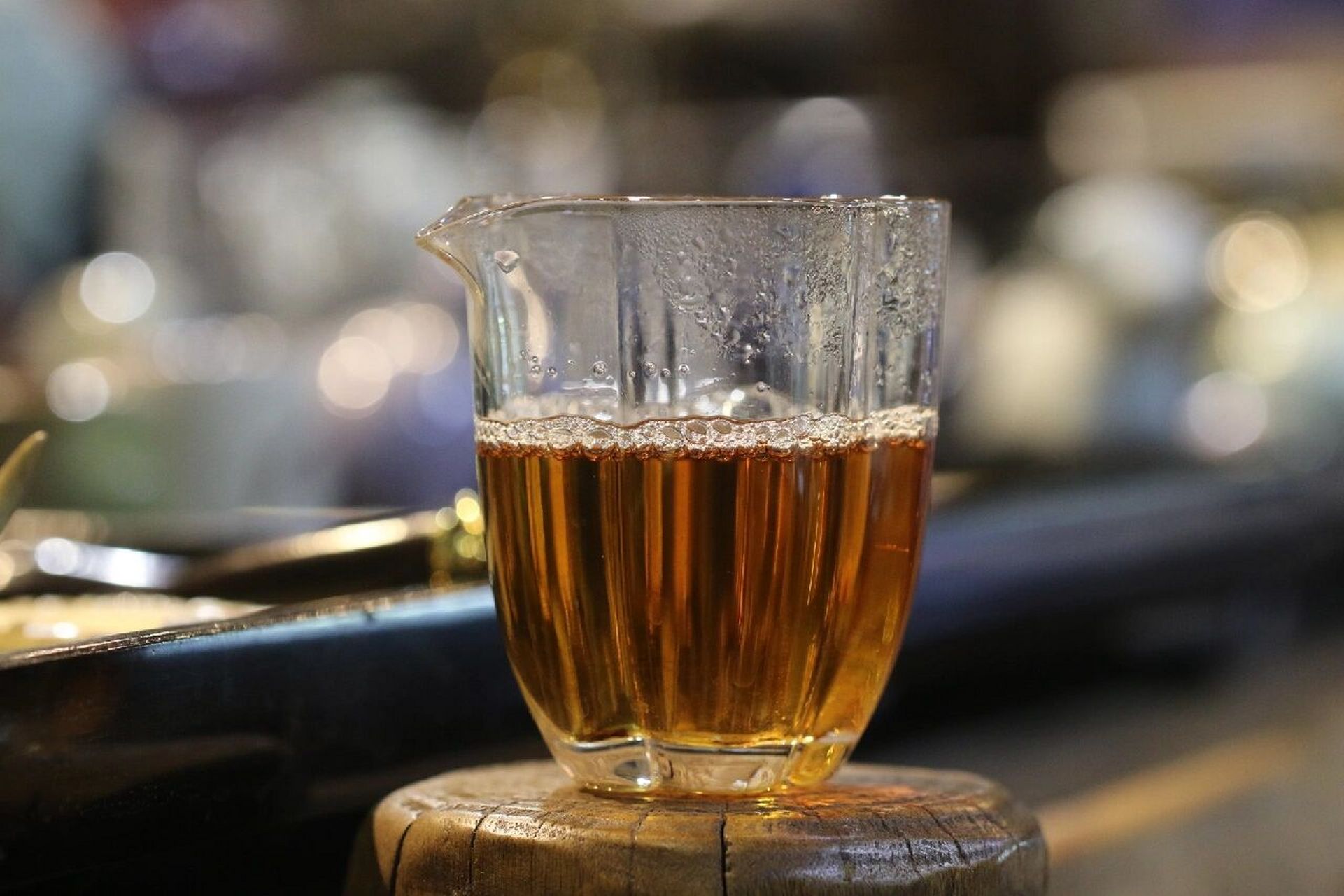 2011年海堤牌-一枝春-乌龙茶-铁观音-100克 海堤牌的一枝春一直是厦门