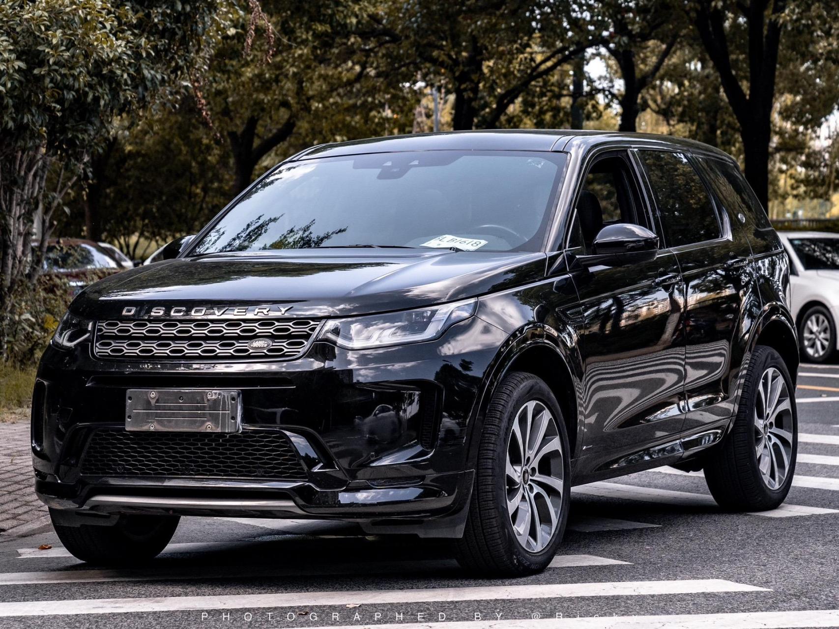 到店20年的路虎发现运动版,新车38万多的指导价,目前才卖18多了,五万