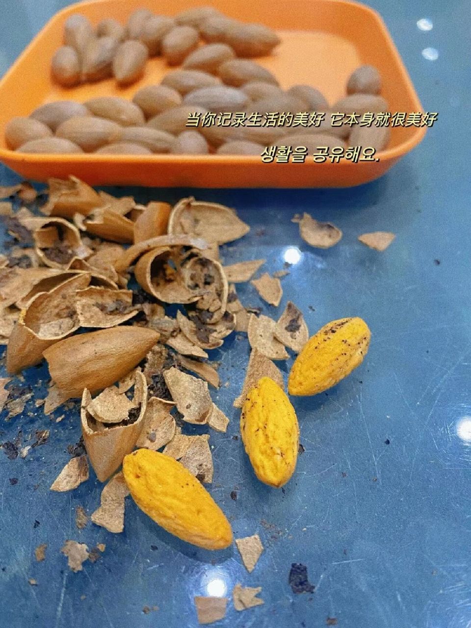 坚果之王#香榧 香榧,其实都不用做太多的介绍,功效大家都可以自己百度
