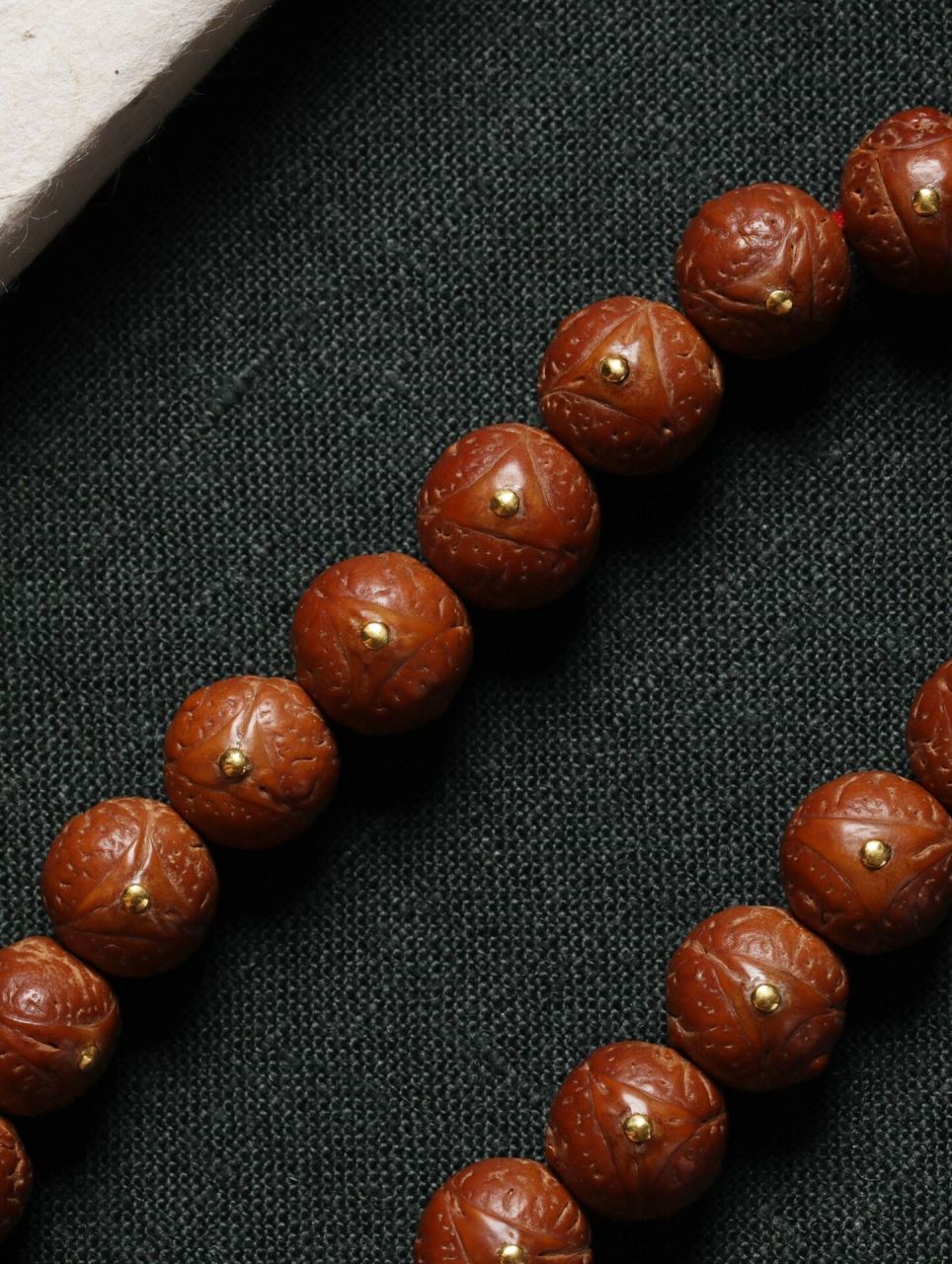 比8mm小凤眼更稀少的小龙眼99 尺寸:10mm 小龙眼比小凤眼更加稀少